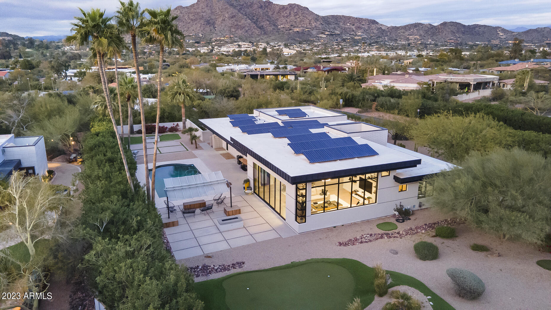 STARLIGHT GARDENS - Residential