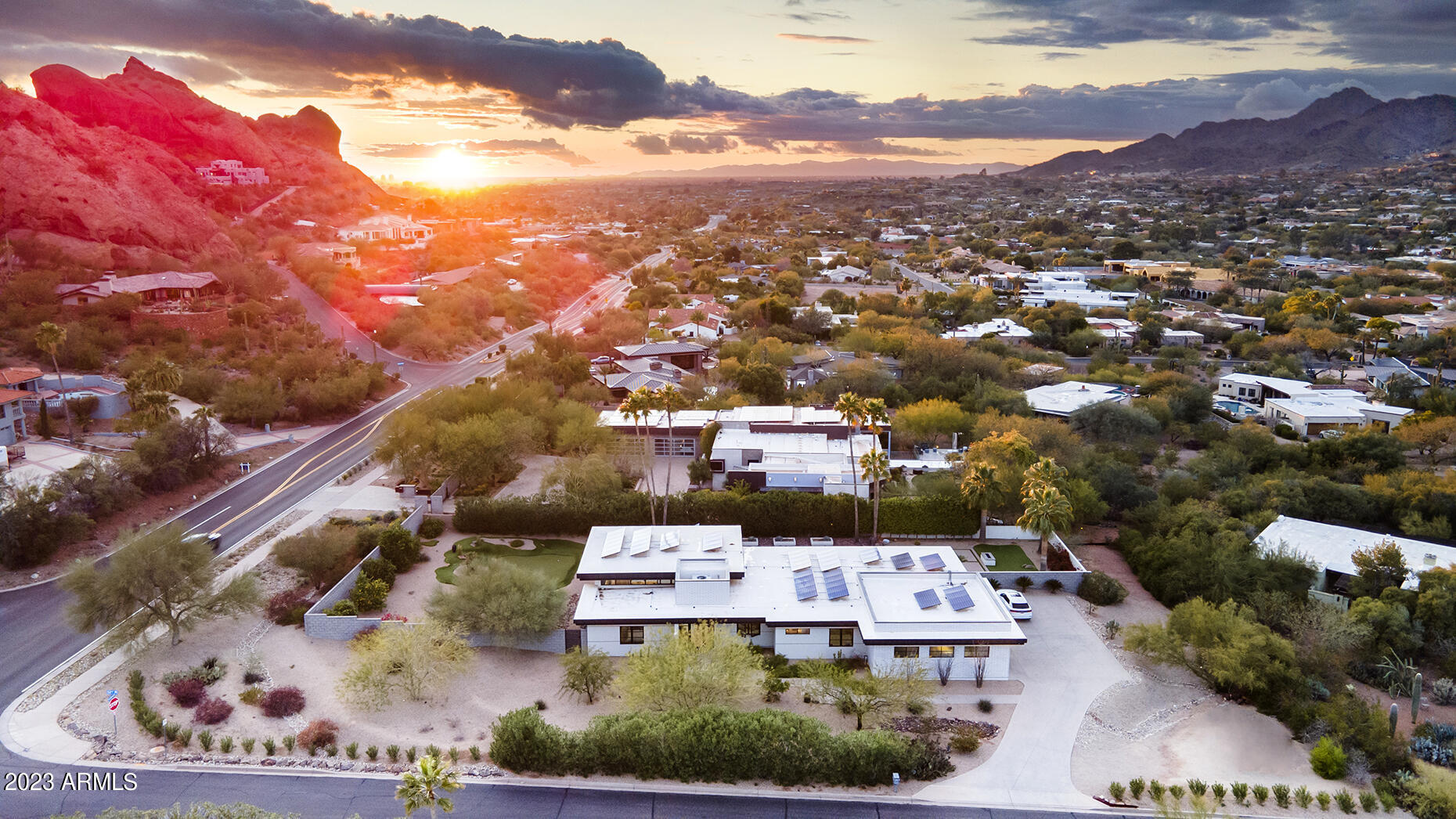 STARLIGHT GARDENS - Residential