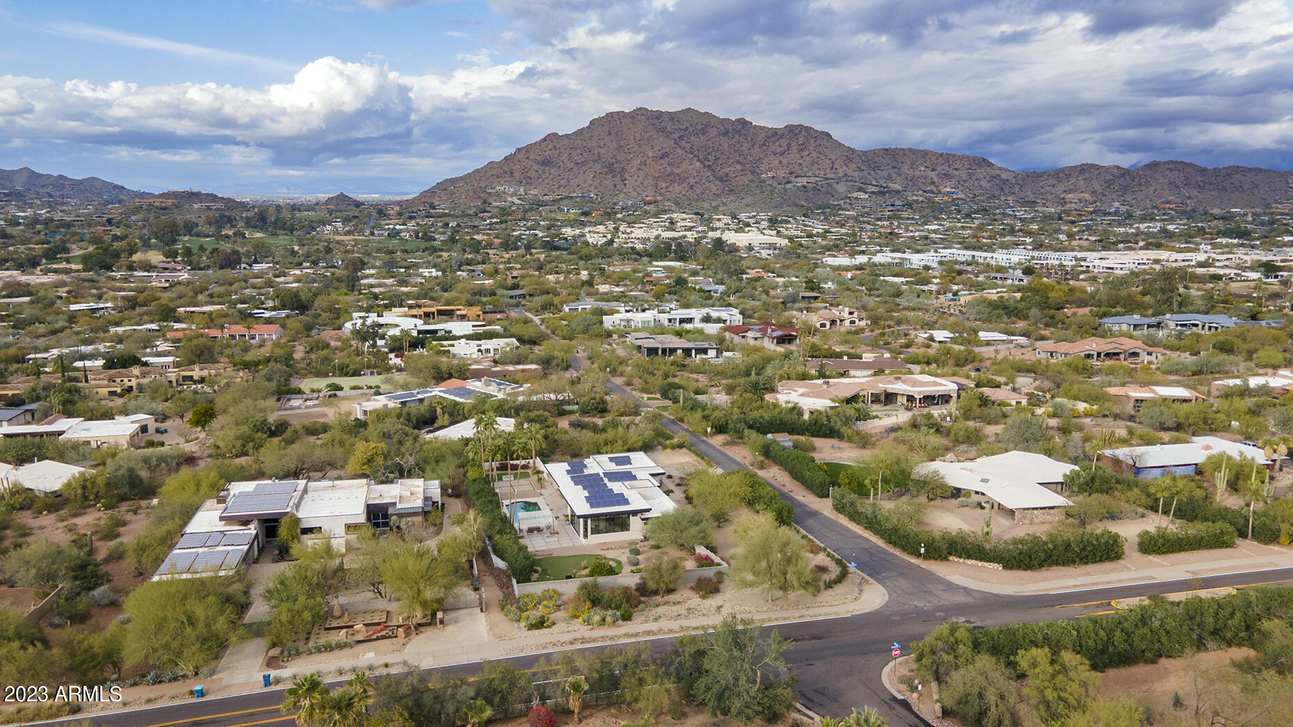 STARLIGHT GARDENS - Residential
