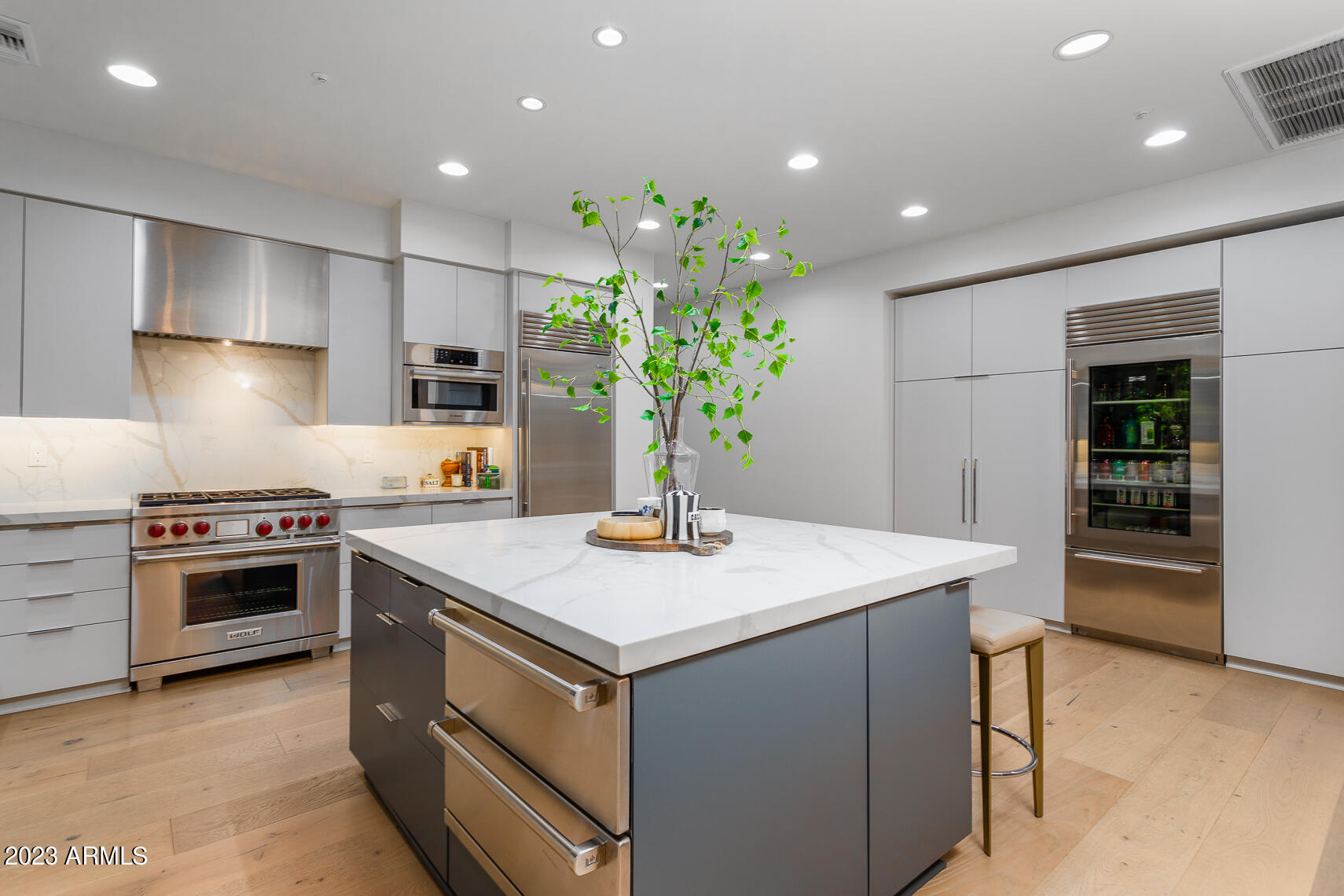 STARLIGHT GARDENS - Residential