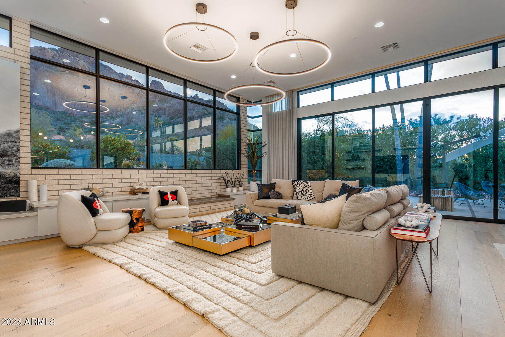 STARLIGHT GARDENS - Residential