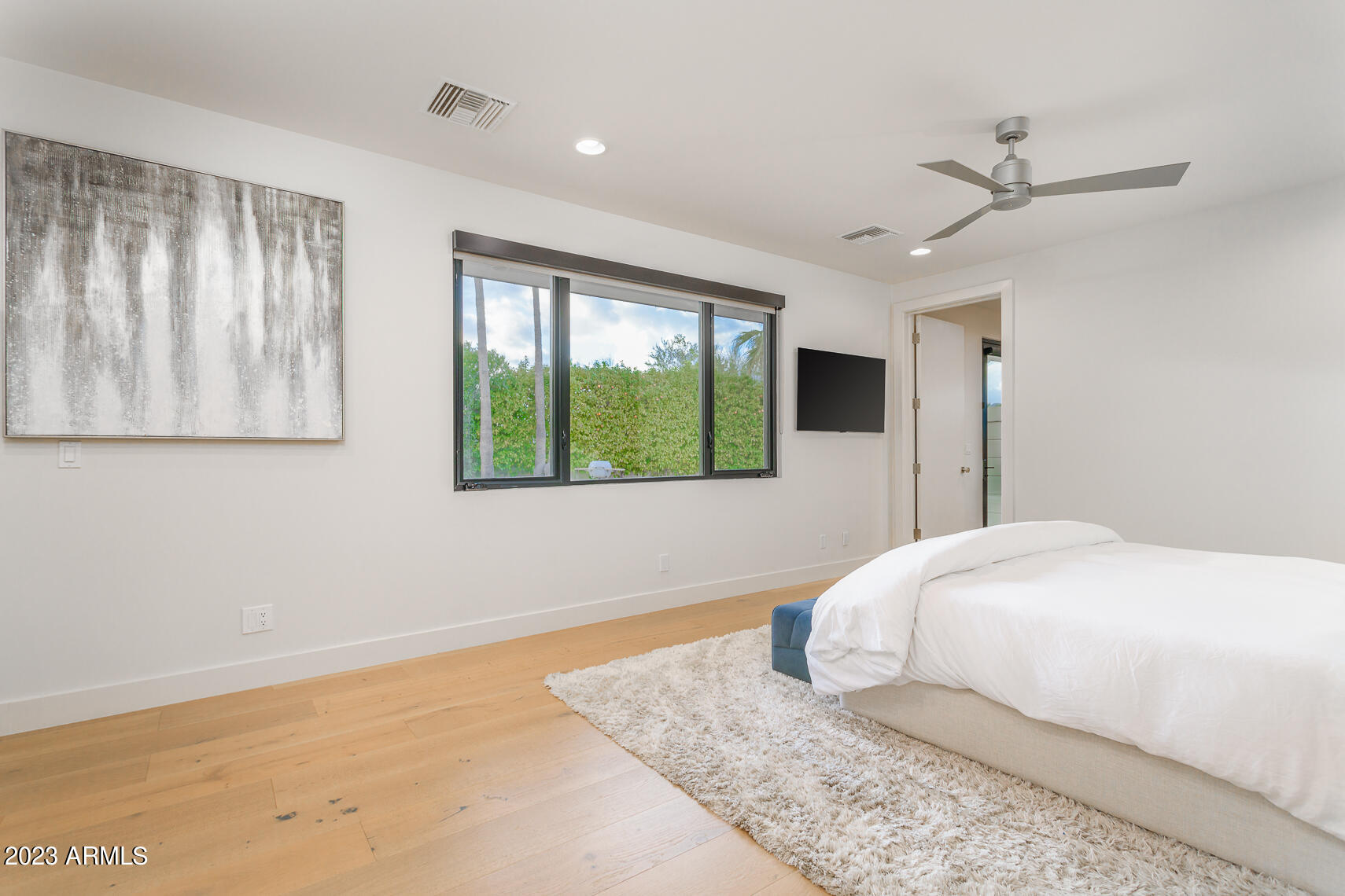 STARLIGHT GARDENS - Residential