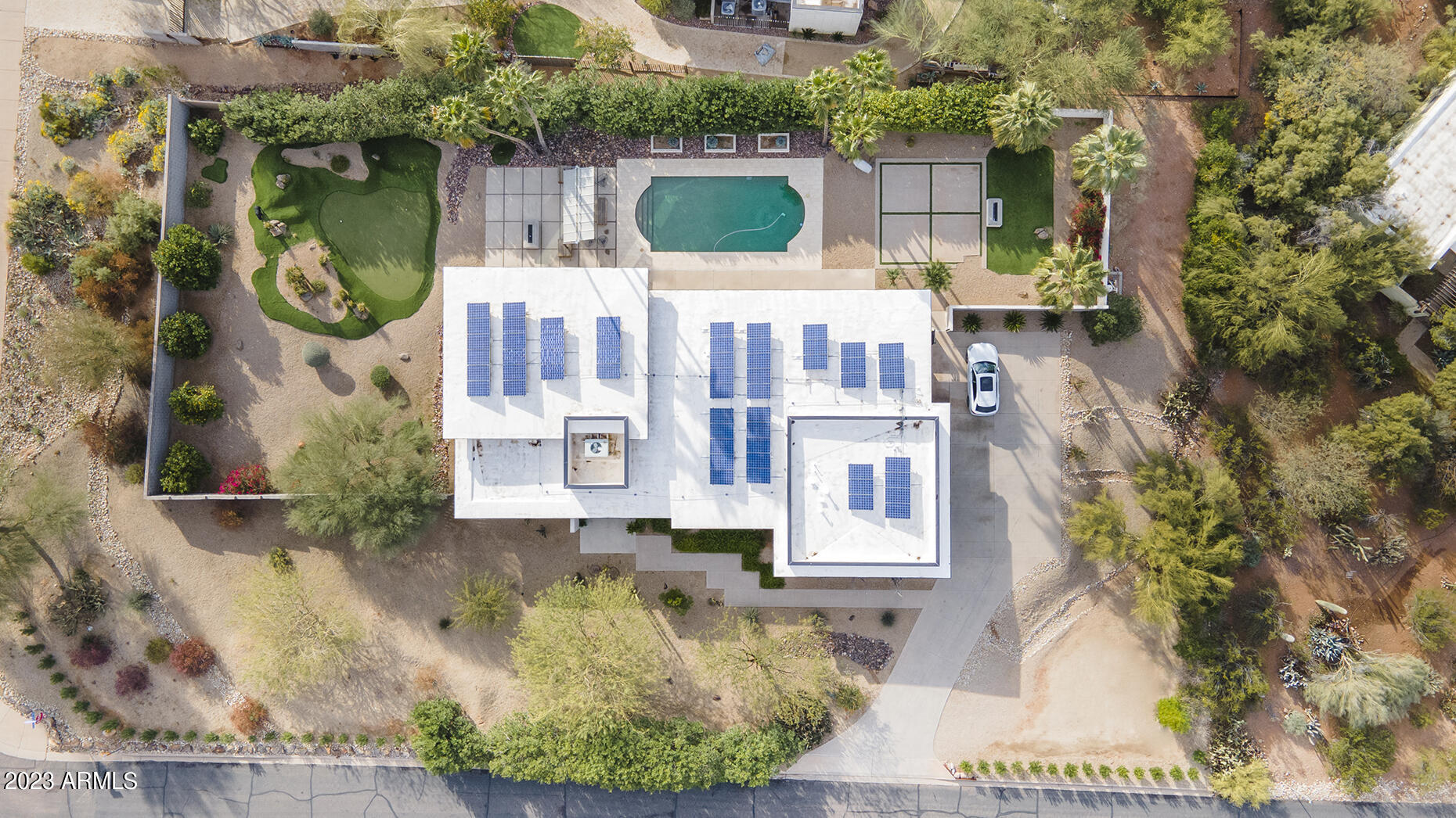 STARLIGHT GARDENS - Residential
