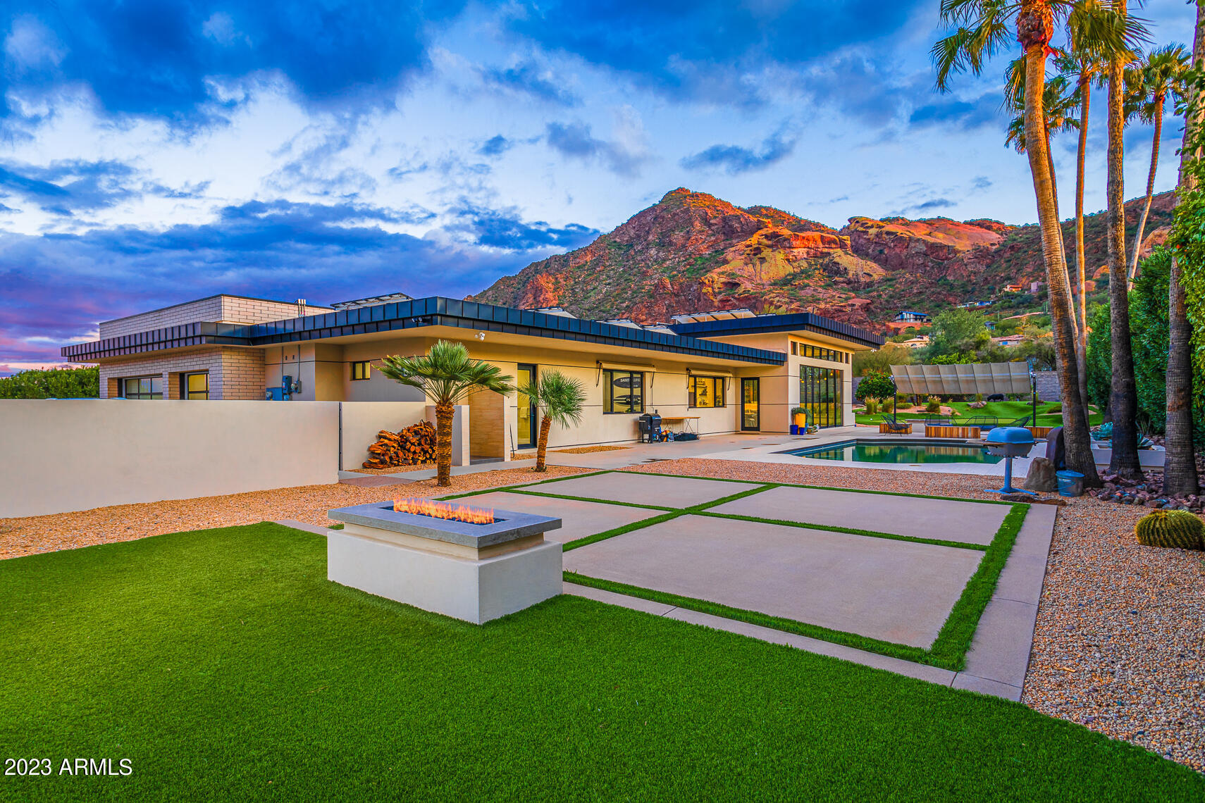 STARLIGHT GARDENS - Residential