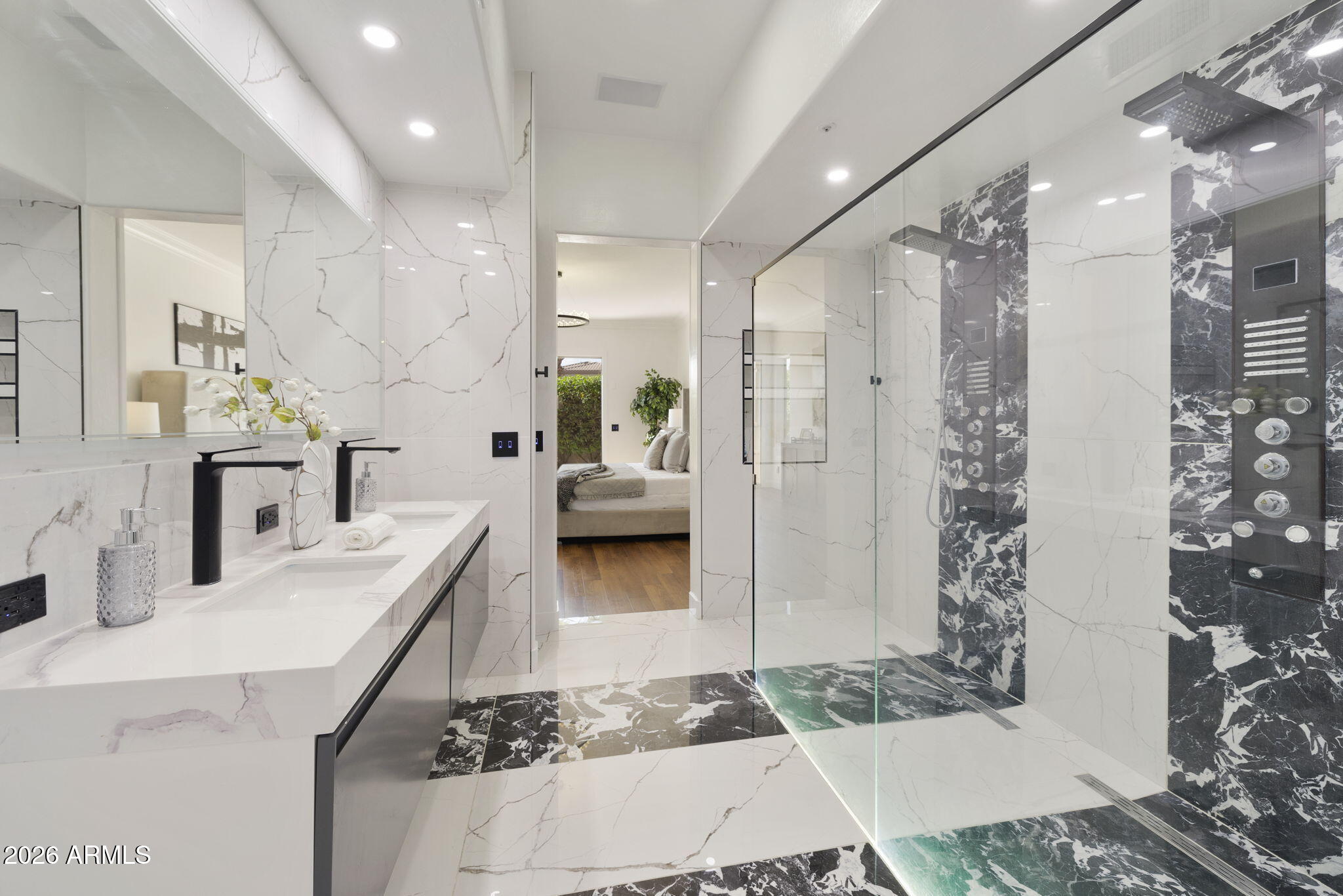 LANDINGS AT SCOTTSDALE RANCH 1 - Residential