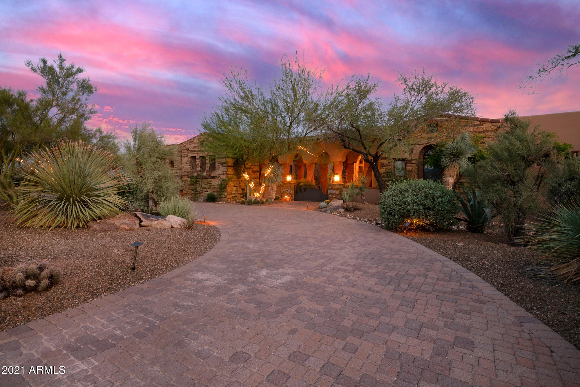 The Goldie Brown Pinnacle Peak Ranch - Residential