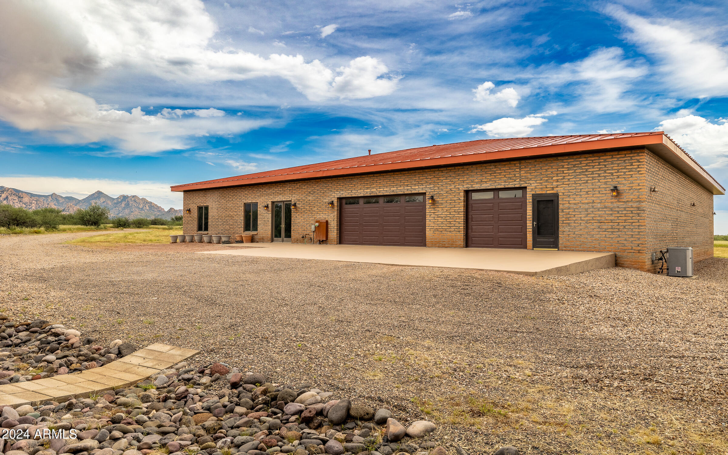 DRAGOON MOUNTAIN RANCH 1 - Residential