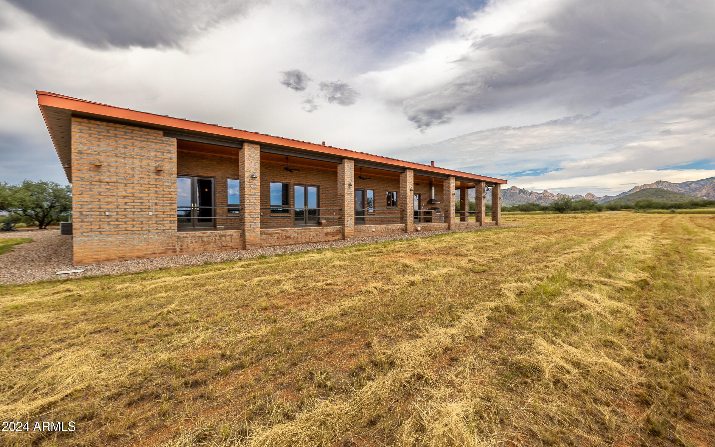 DRAGOON MOUNTAIN RANCH 1 - Residential