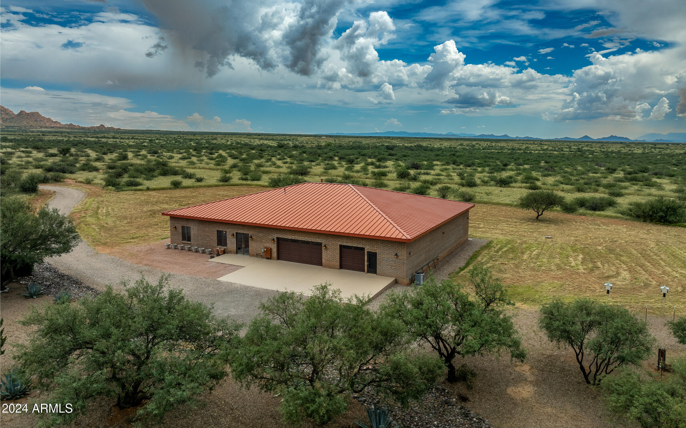 DRAGOON MOUNTAIN RANCH 1 - Residential