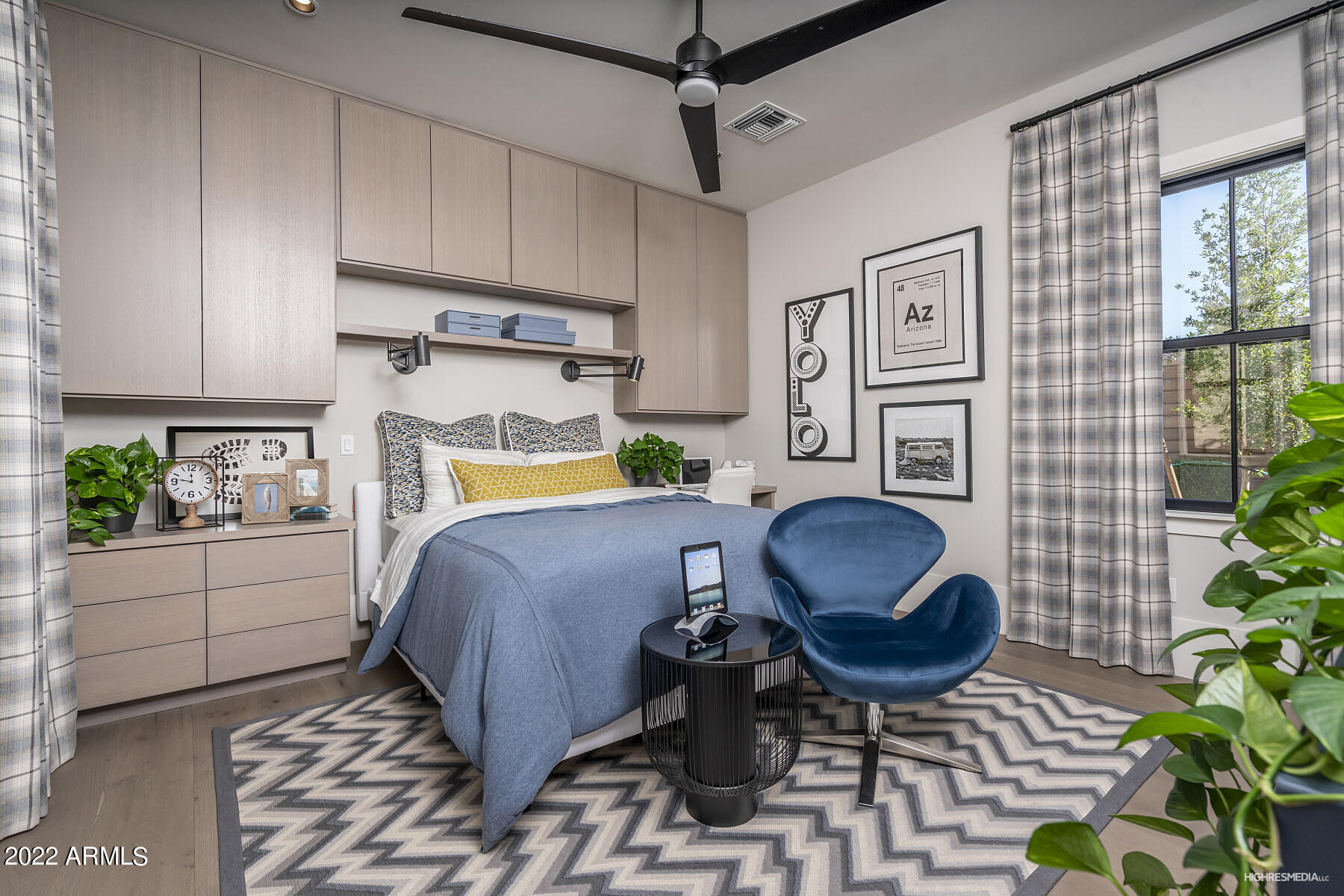 BRONCO ESTATES - Residential