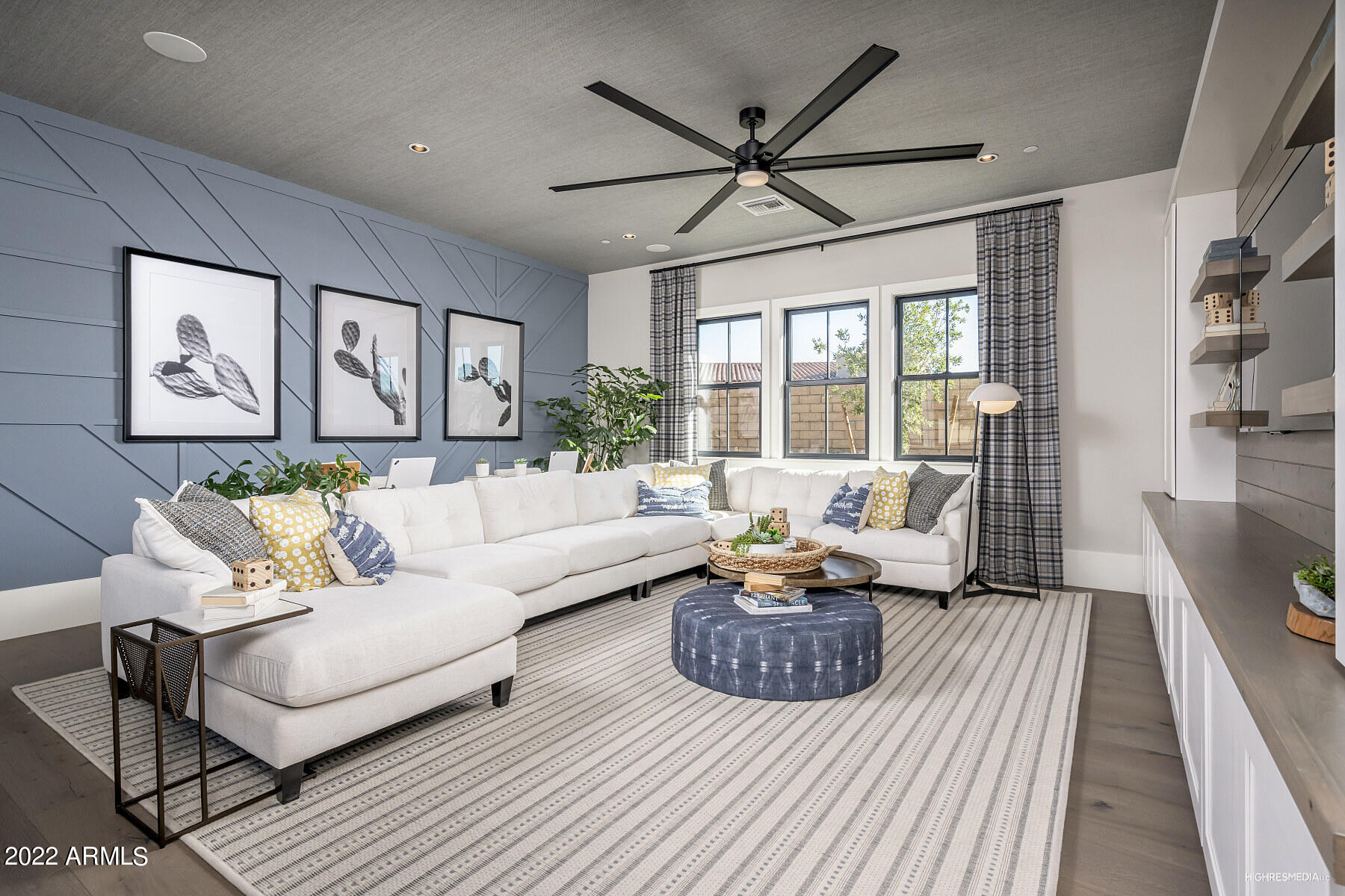 BRONCO ESTATES - Residential