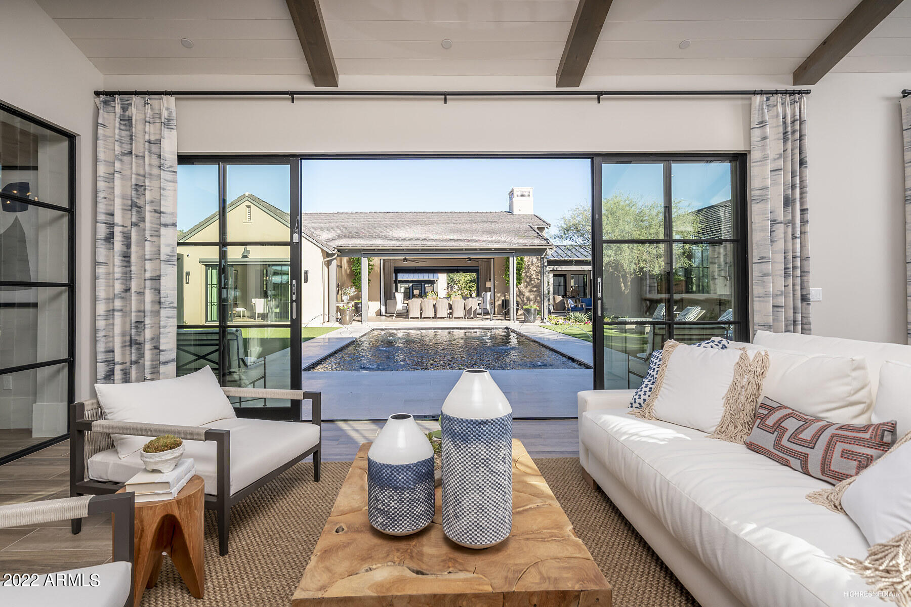 BRONCO ESTATES - Residential