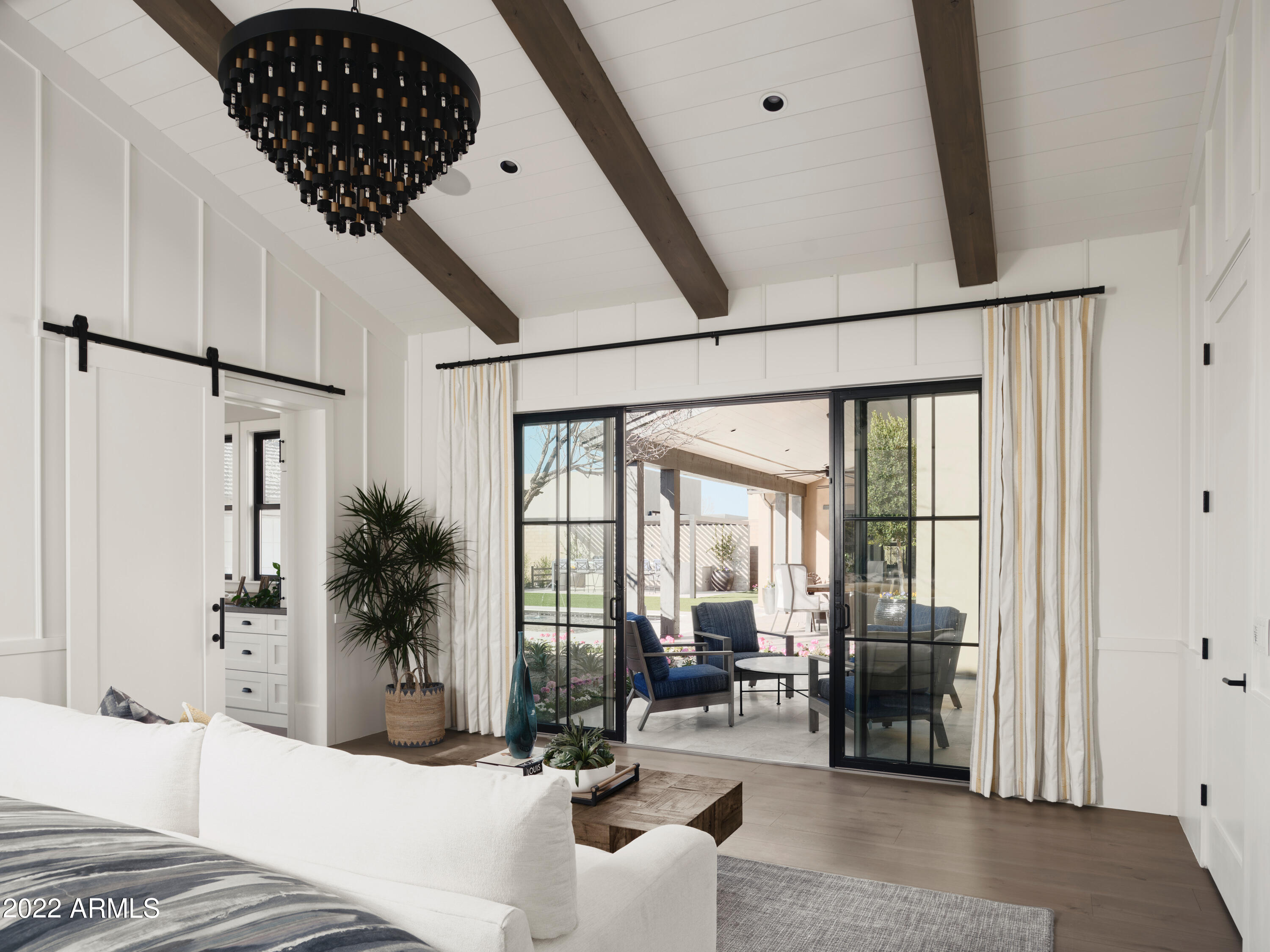 BRONCO ESTATES - Residential