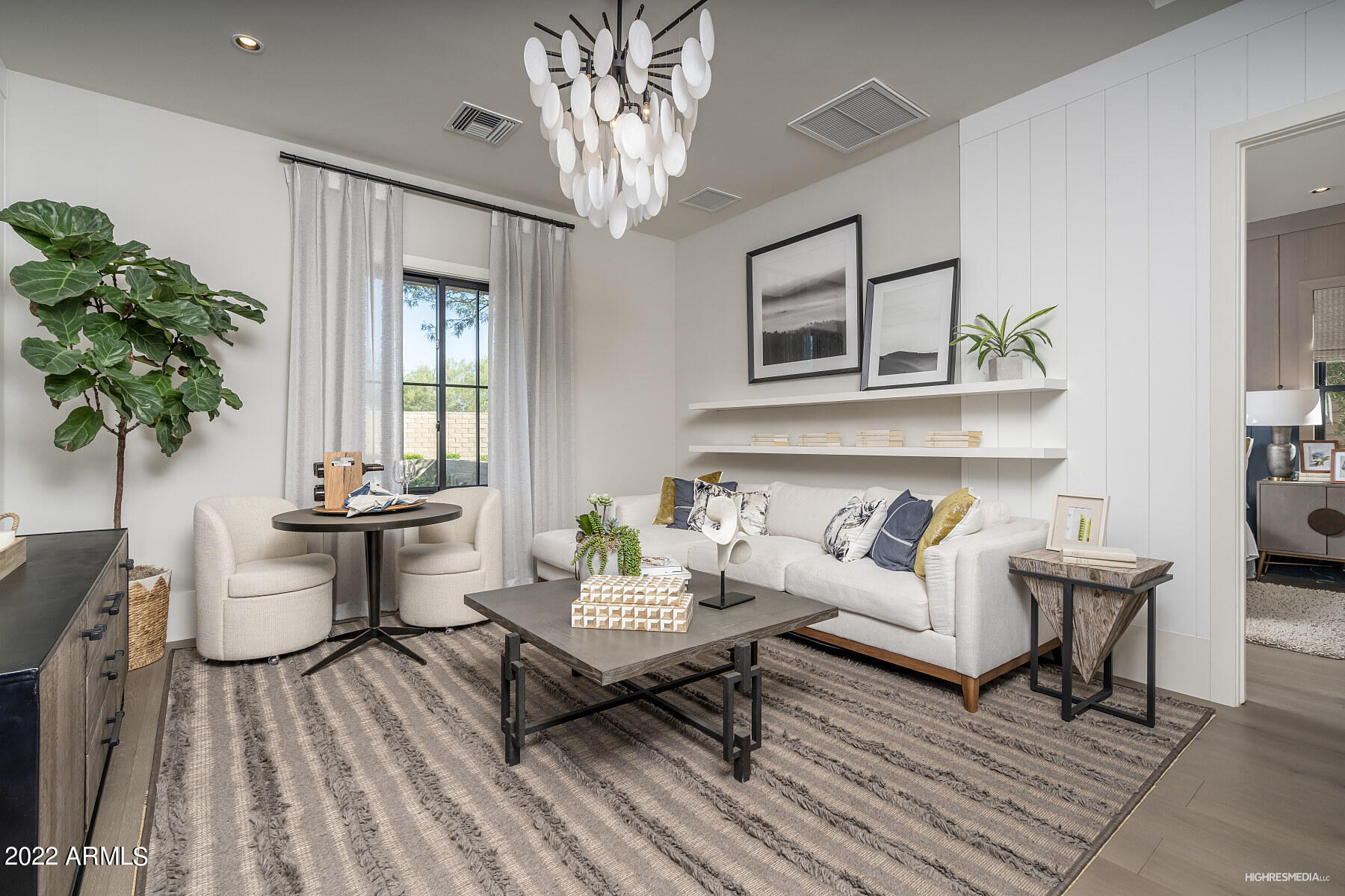 BRONCO ESTATES - Residential