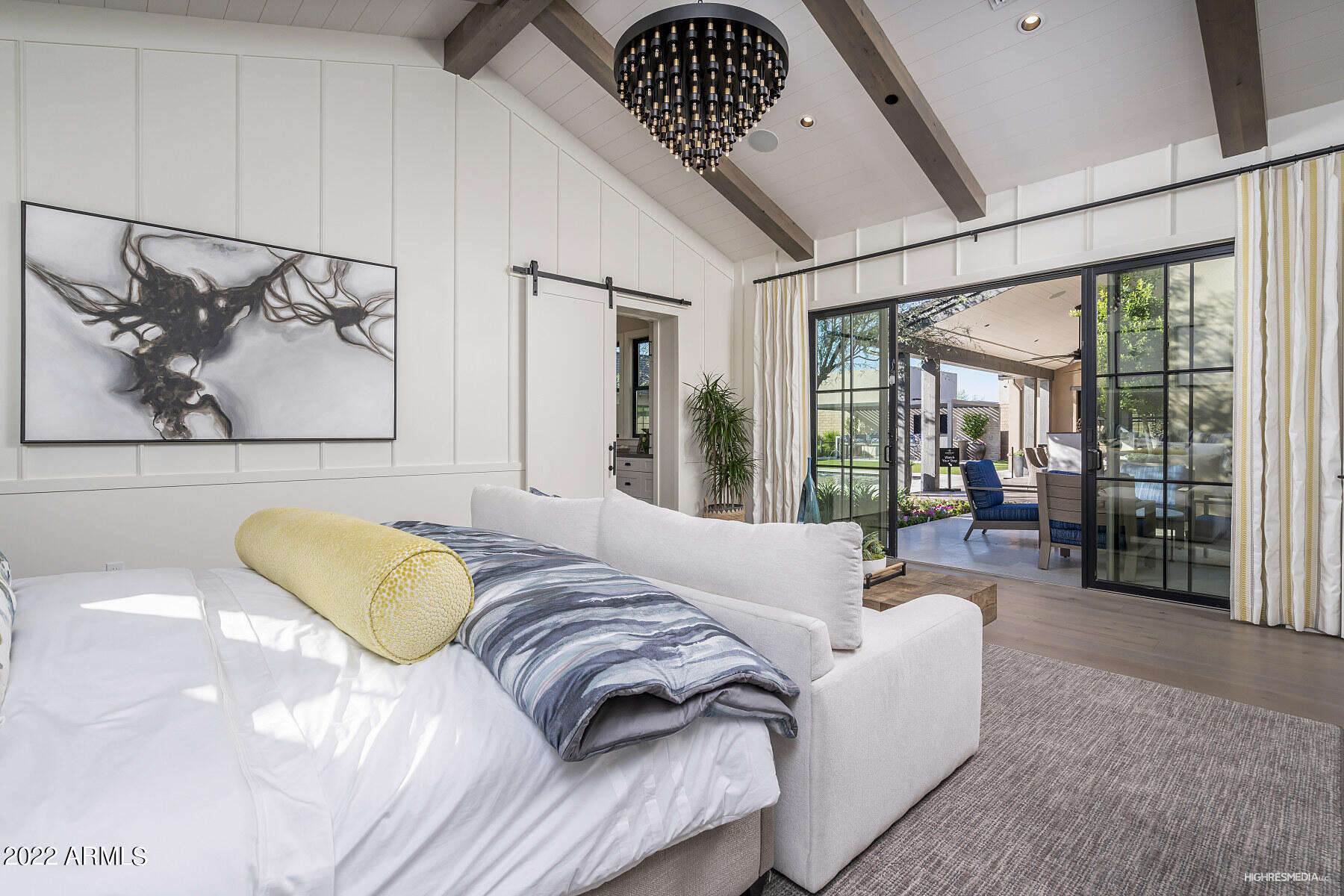 BRONCO ESTATES - Residential