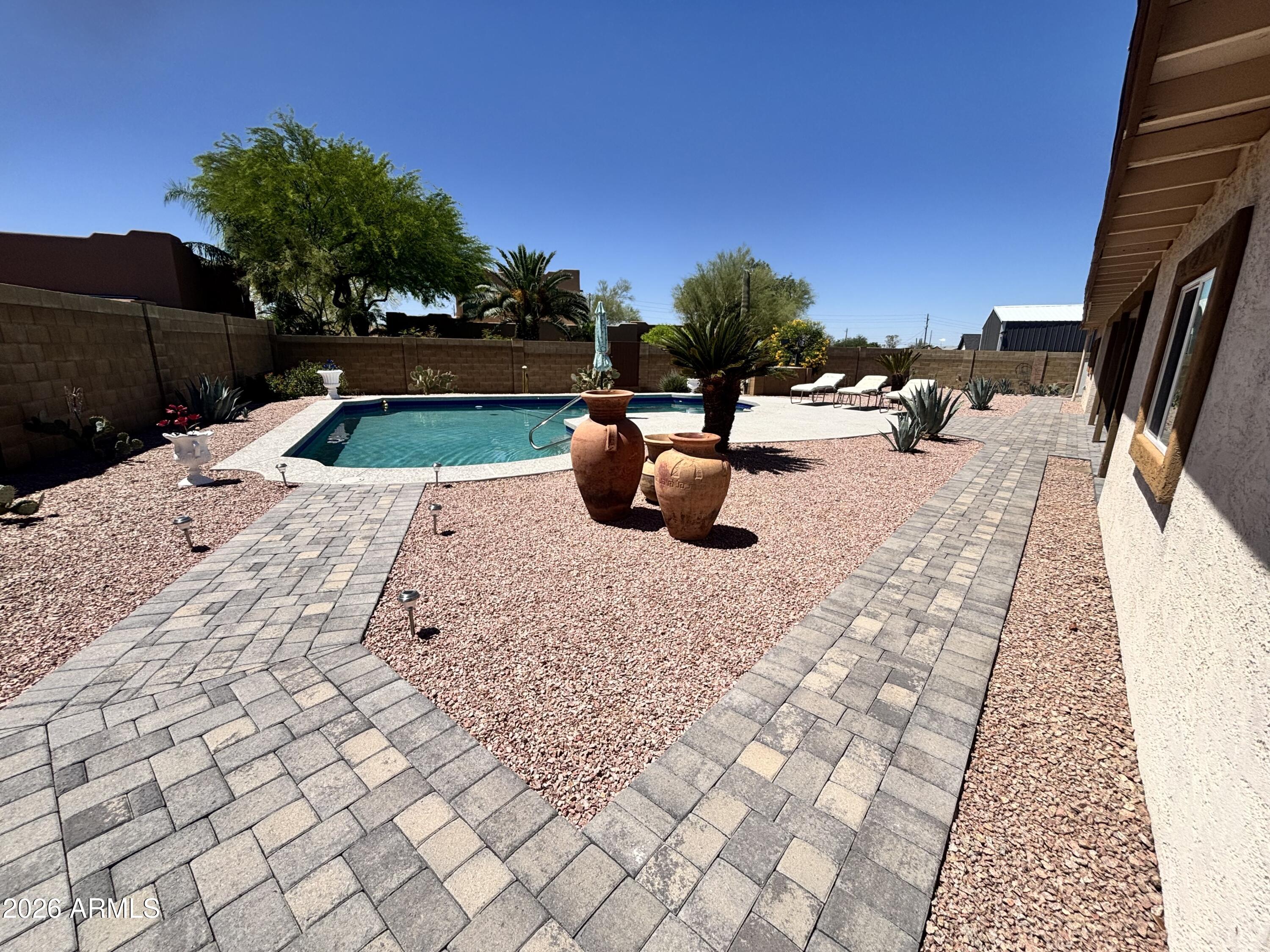 VALLEY VIEW 4 - Residential