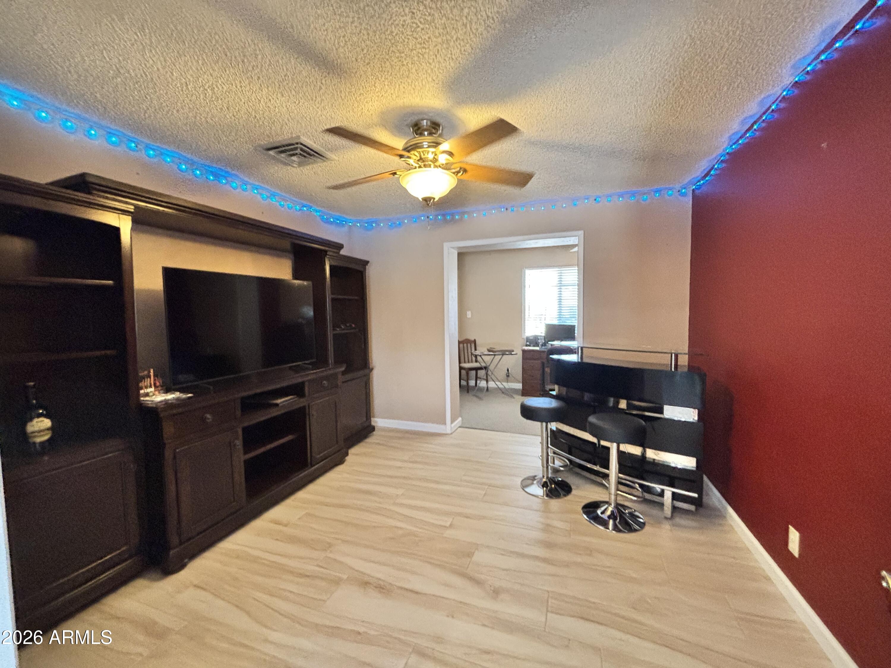 VALLEY VIEW 4 - Residential