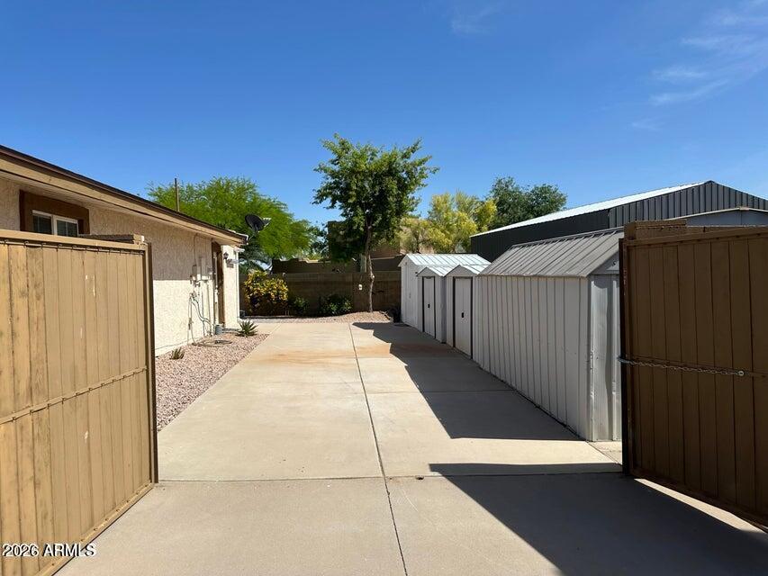VALLEY VIEW 4 - Residential