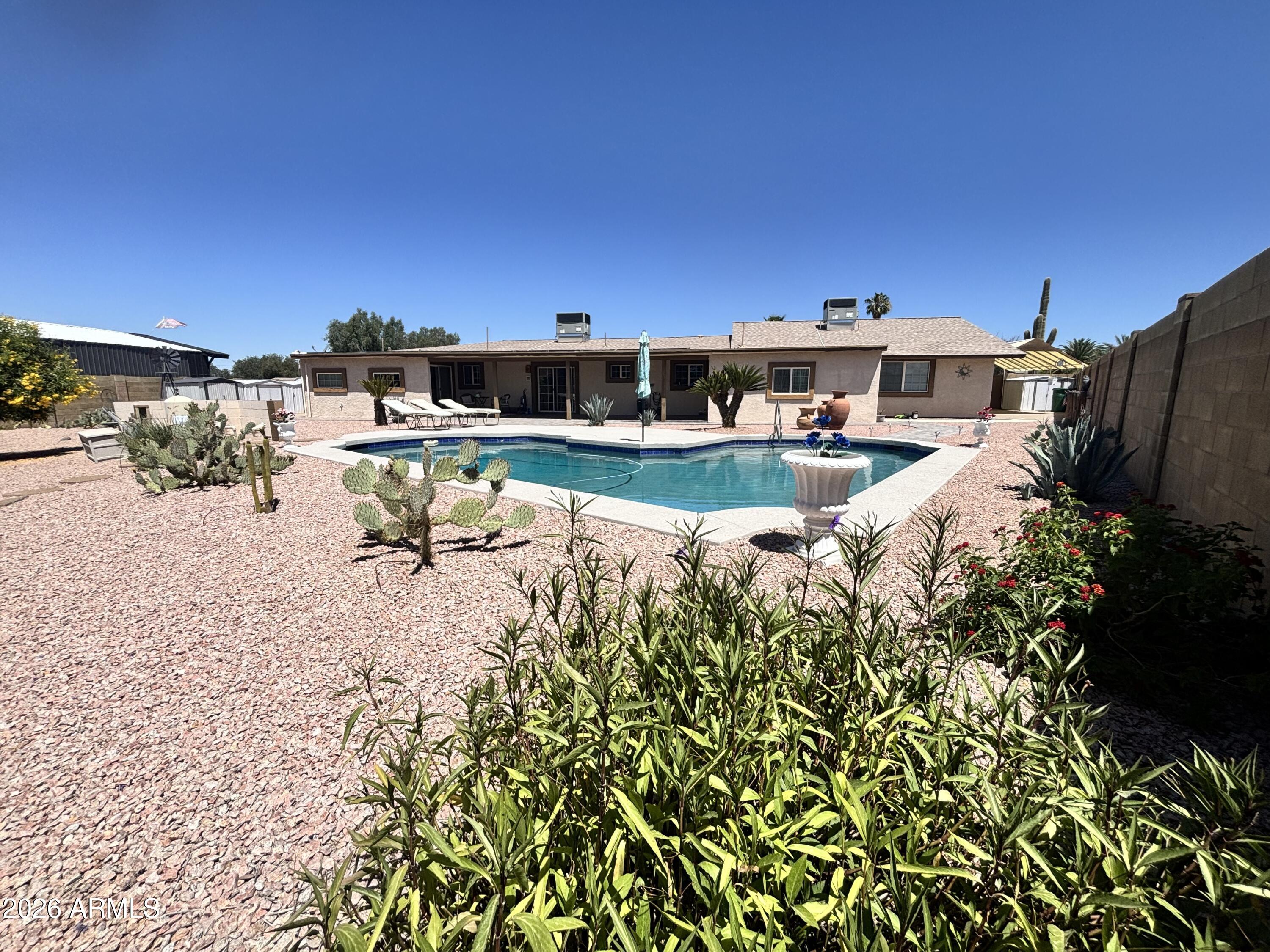 VALLEY VIEW 4 - Residential