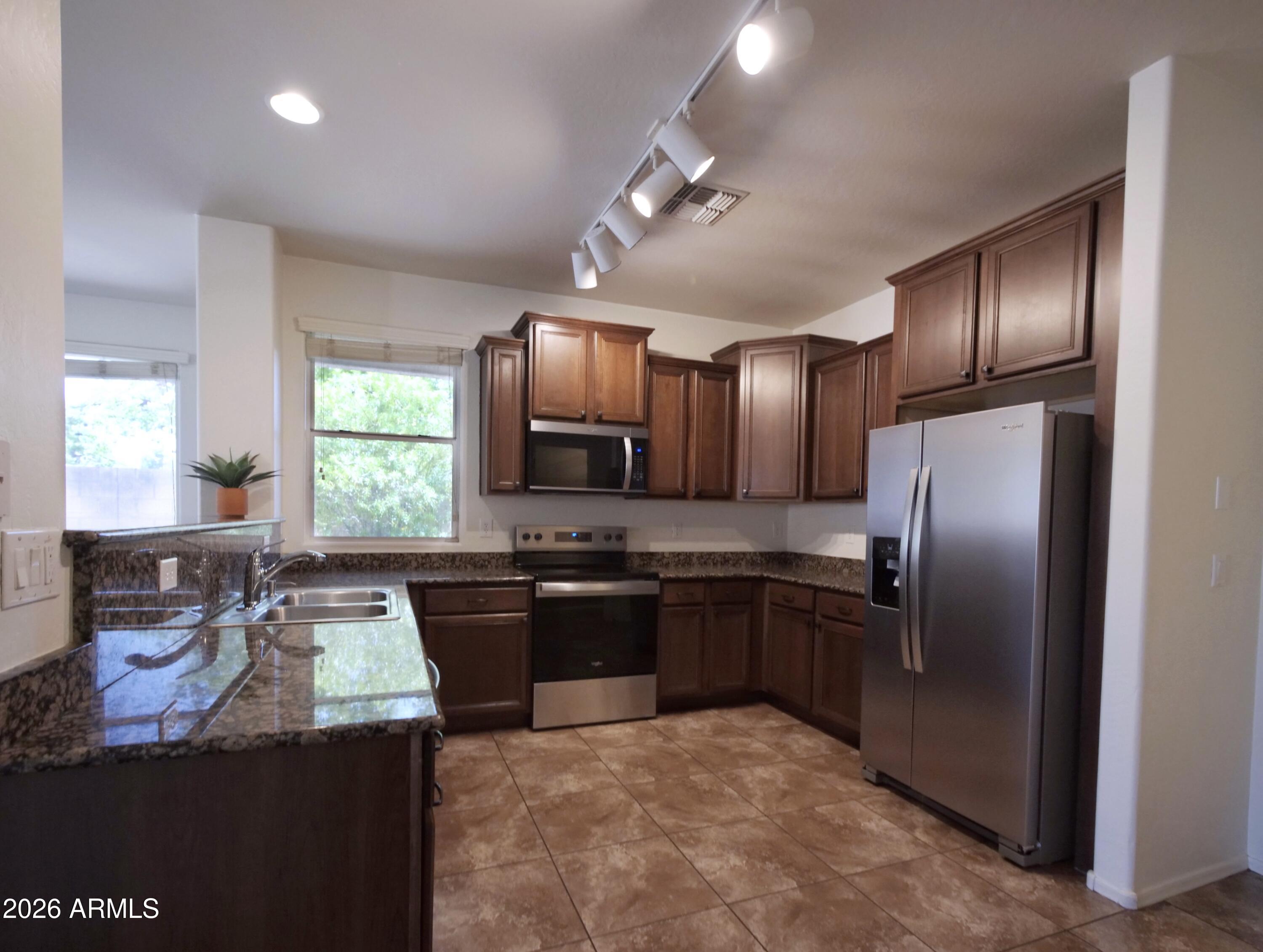 WILLOWS at Gilbert - Residential Lease