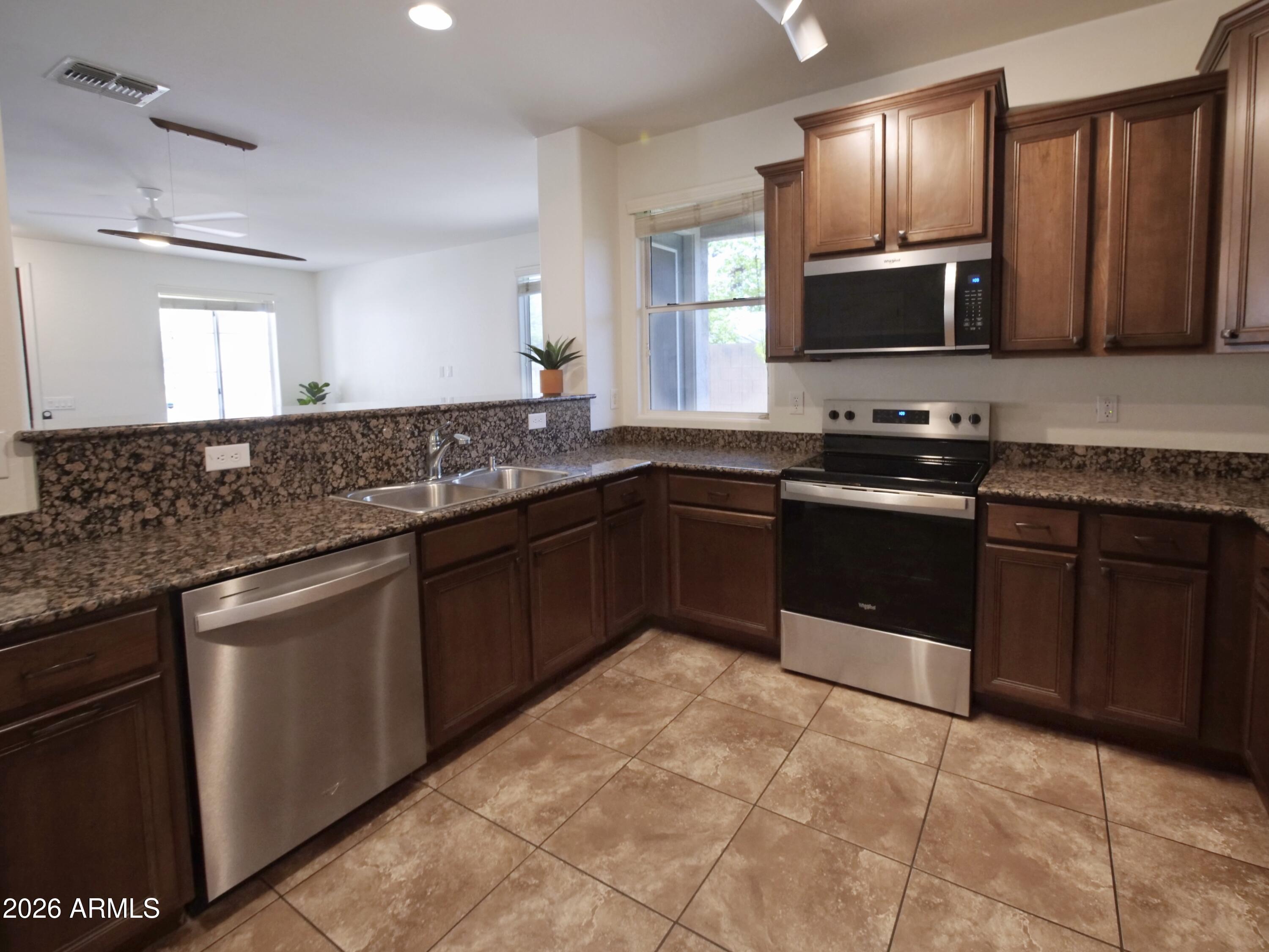 WILLOWS at Gilbert - Residential Lease