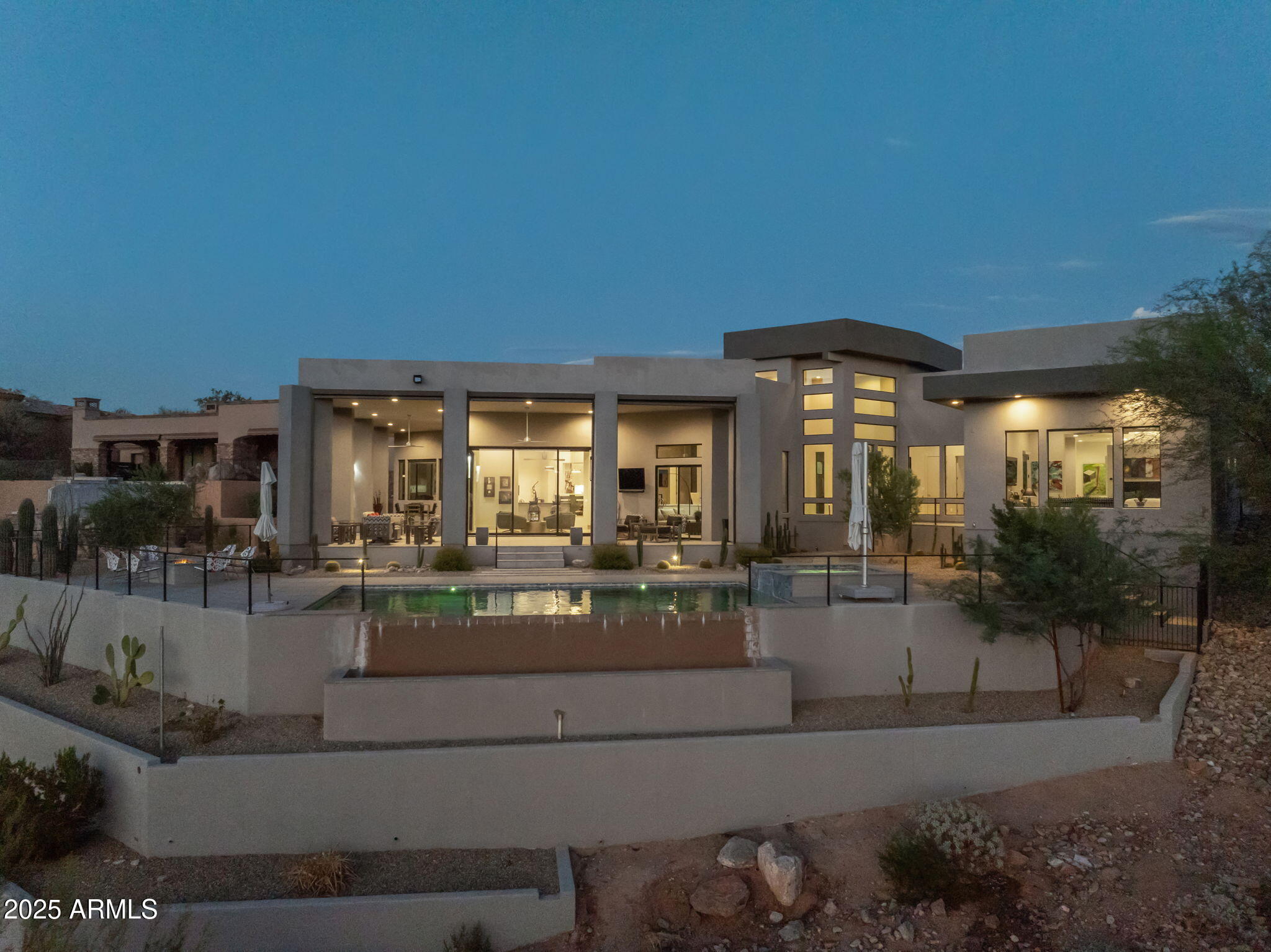EAGLE RIDGE AT FOUNTAIN HILLS - Residential