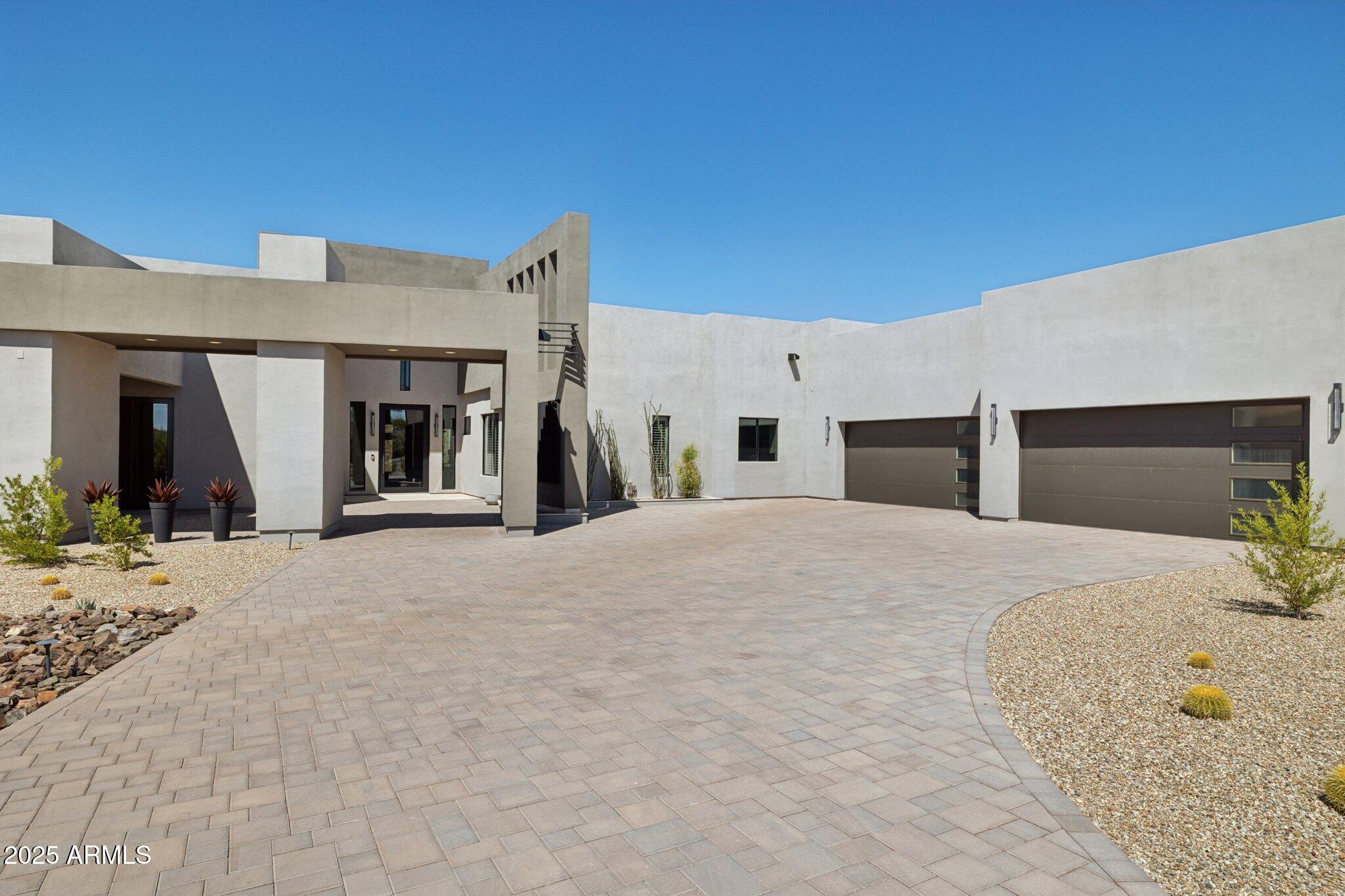 EAGLE RIDGE AT FOUNTAIN HILLS - Residential
