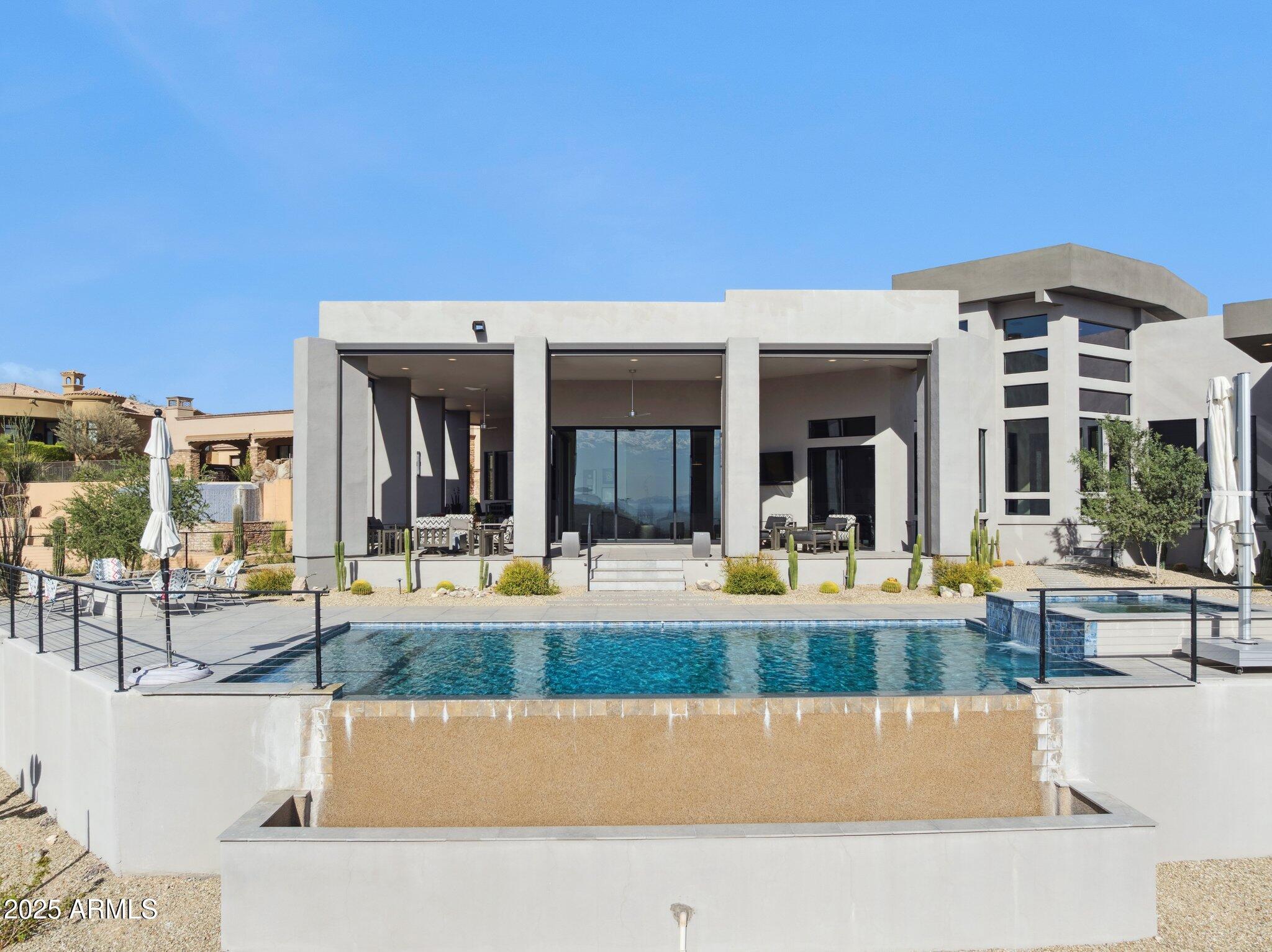 EAGLE RIDGE AT FOUNTAIN HILLS - Residential