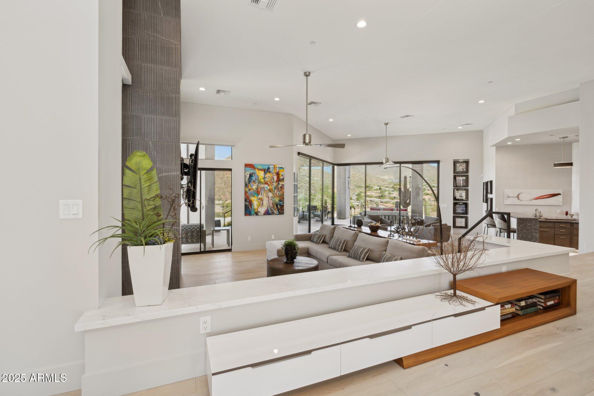 EAGLE RIDGE AT FOUNTAIN HILLS - Residential