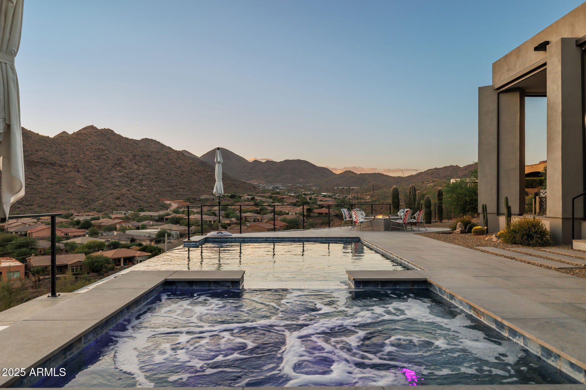 EAGLE RIDGE AT FOUNTAIN HILLS - Residential