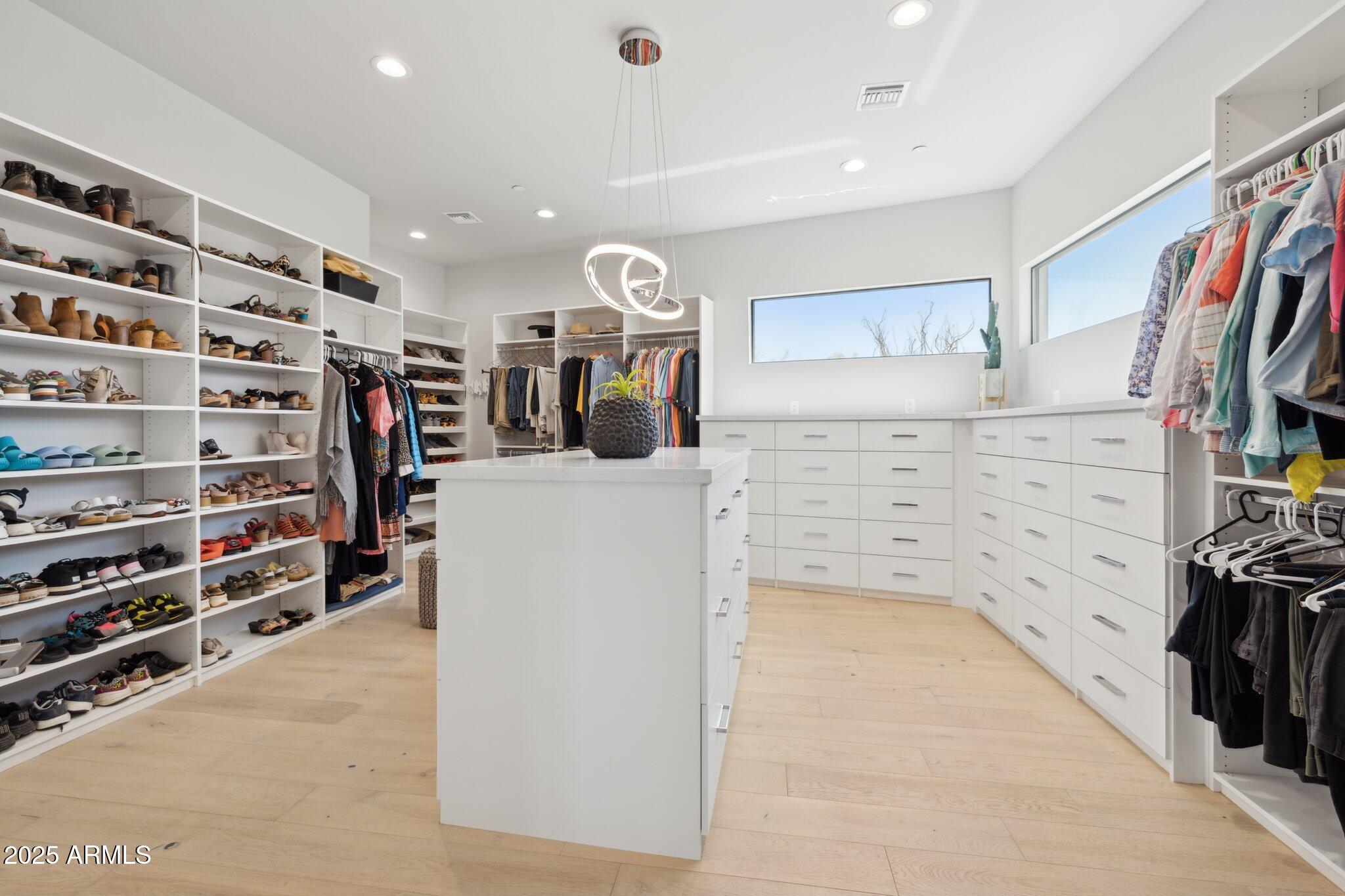 EAGLE RIDGE AT FOUNTAIN HILLS - Residential