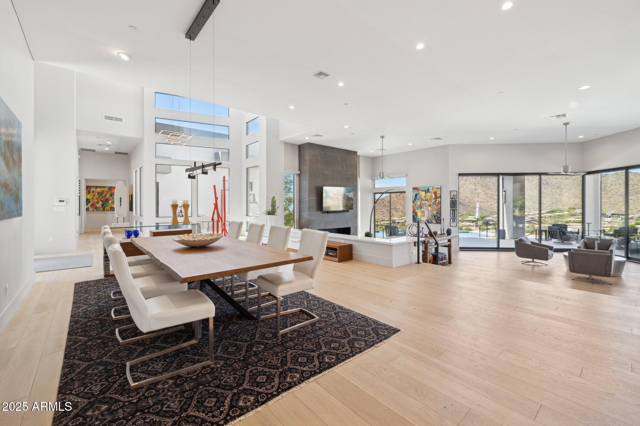 EAGLE RIDGE AT FOUNTAIN HILLS - Residential
