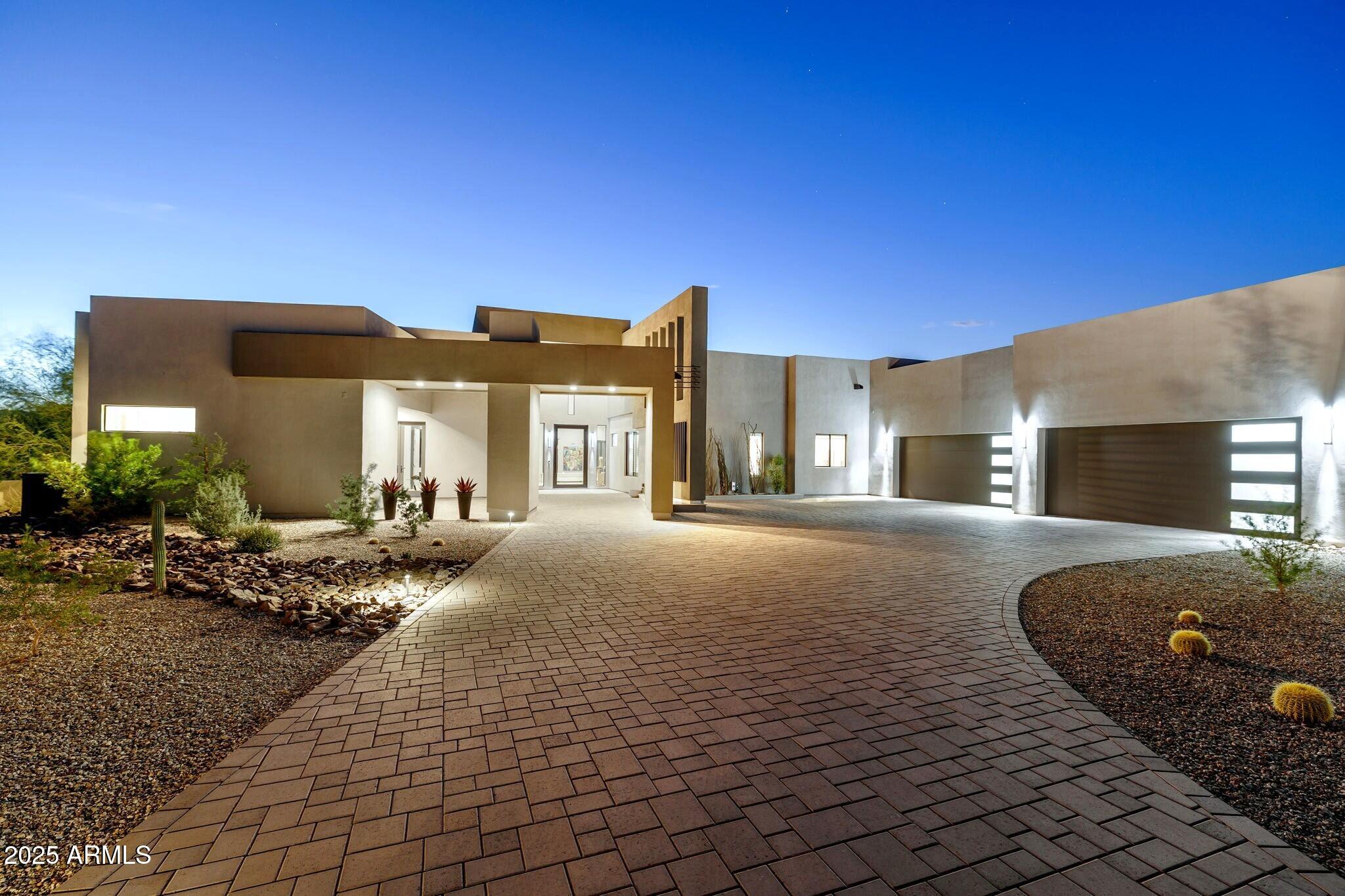 EAGLE RIDGE AT FOUNTAIN HILLS - Residential