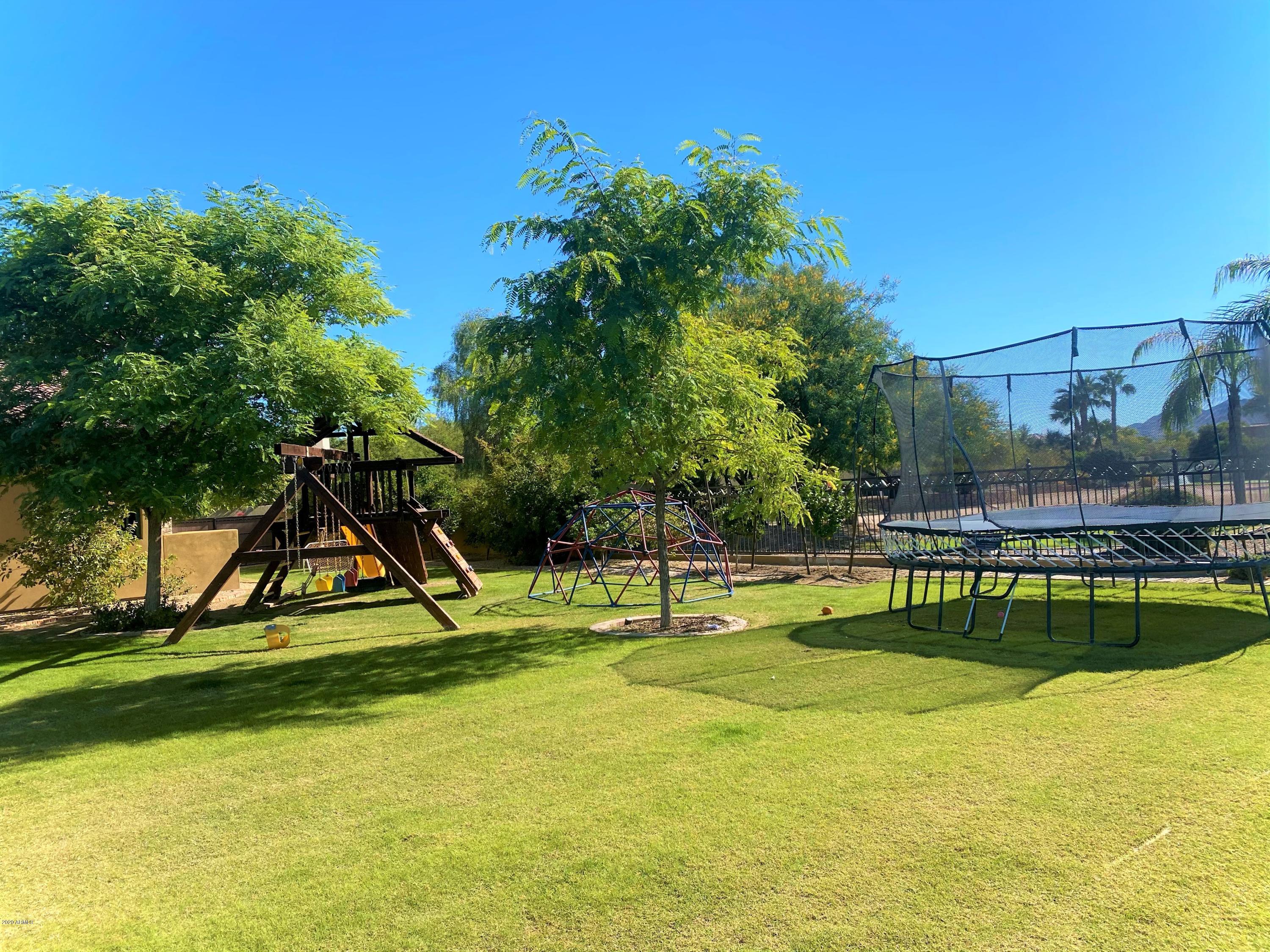 SANTAN LAKESIDE ESTATES AMD - Residential