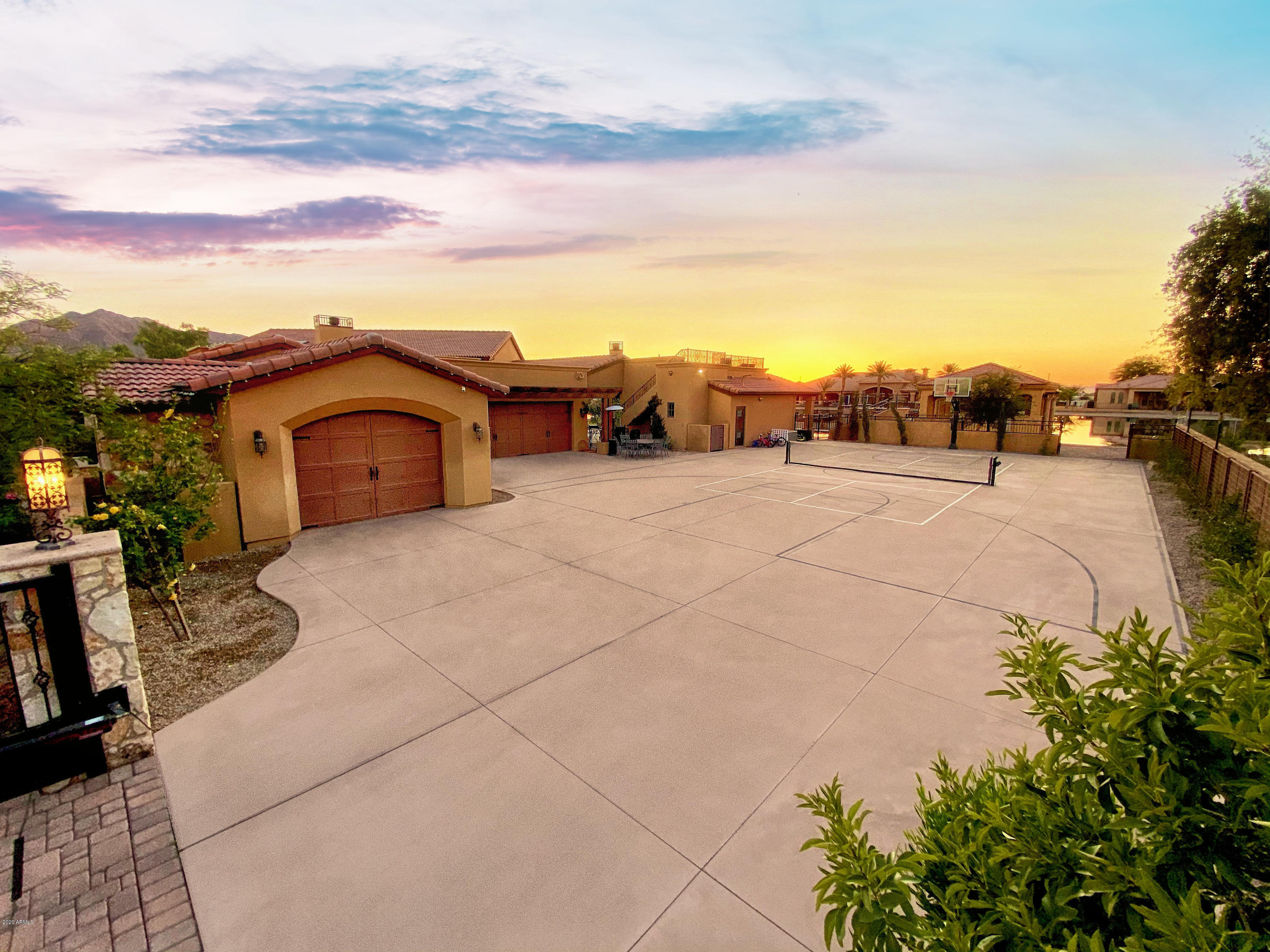 SANTAN LAKESIDE ESTATES AMD - Residential