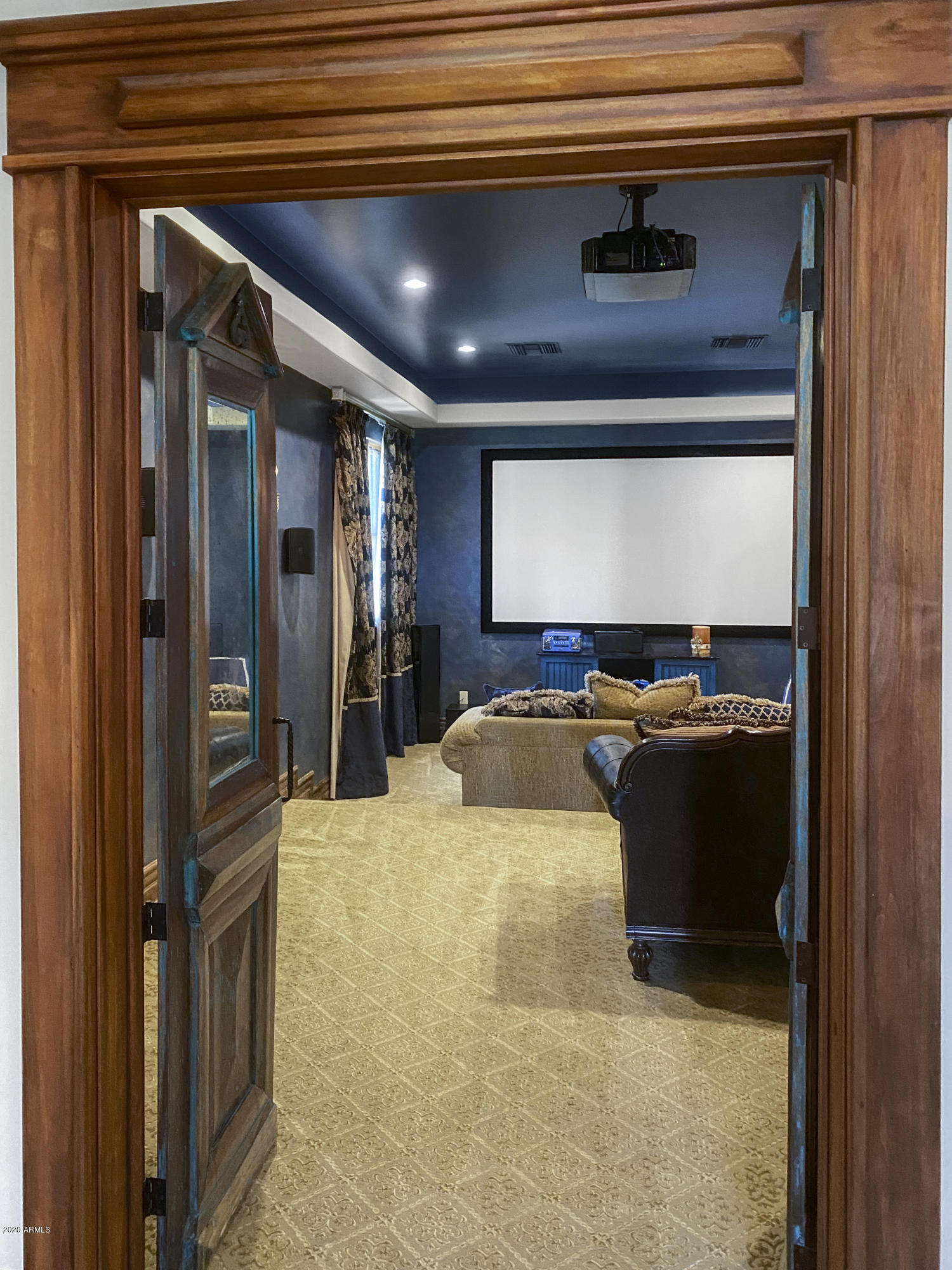 SANTAN LAKESIDE ESTATES AMD - Residential