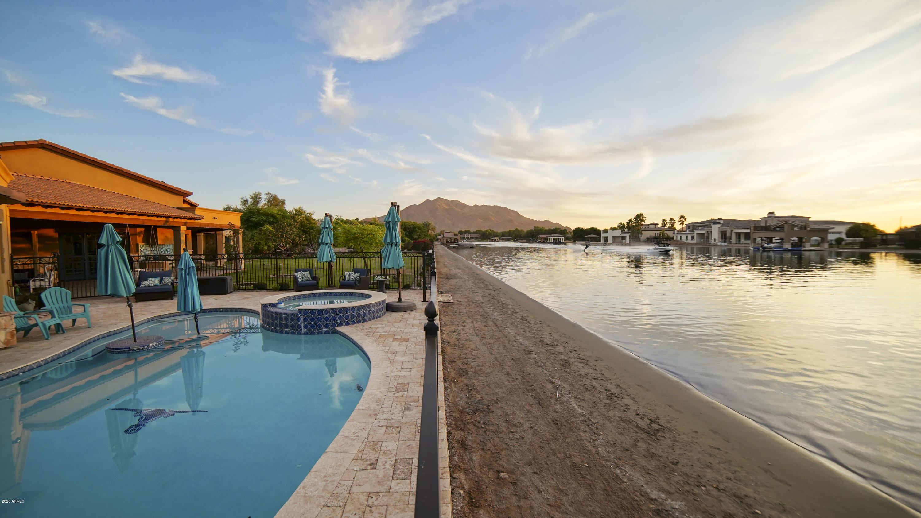 SANTAN LAKESIDE ESTATES AMD - Residential