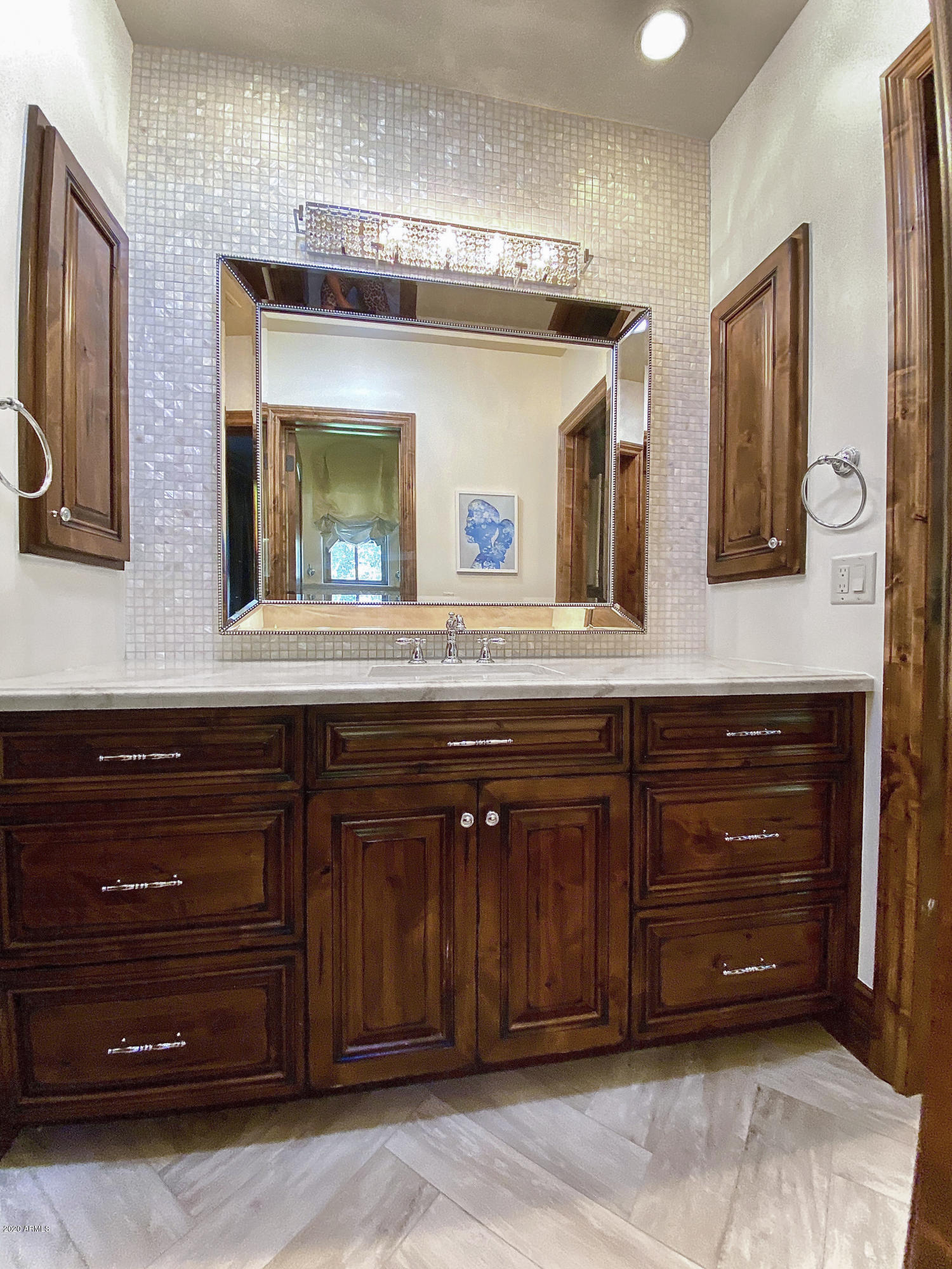 SANTAN LAKESIDE ESTATES AMD - Residential