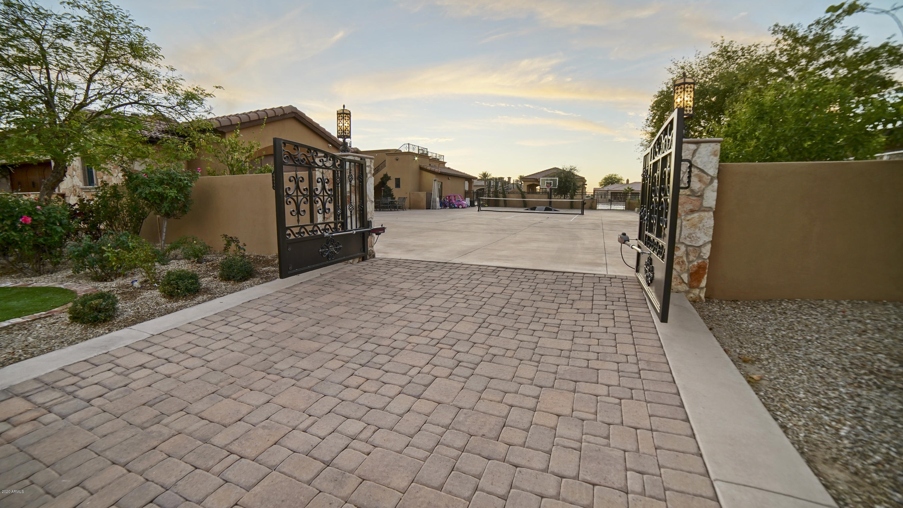 SANTAN LAKESIDE ESTATES AMD - Residential