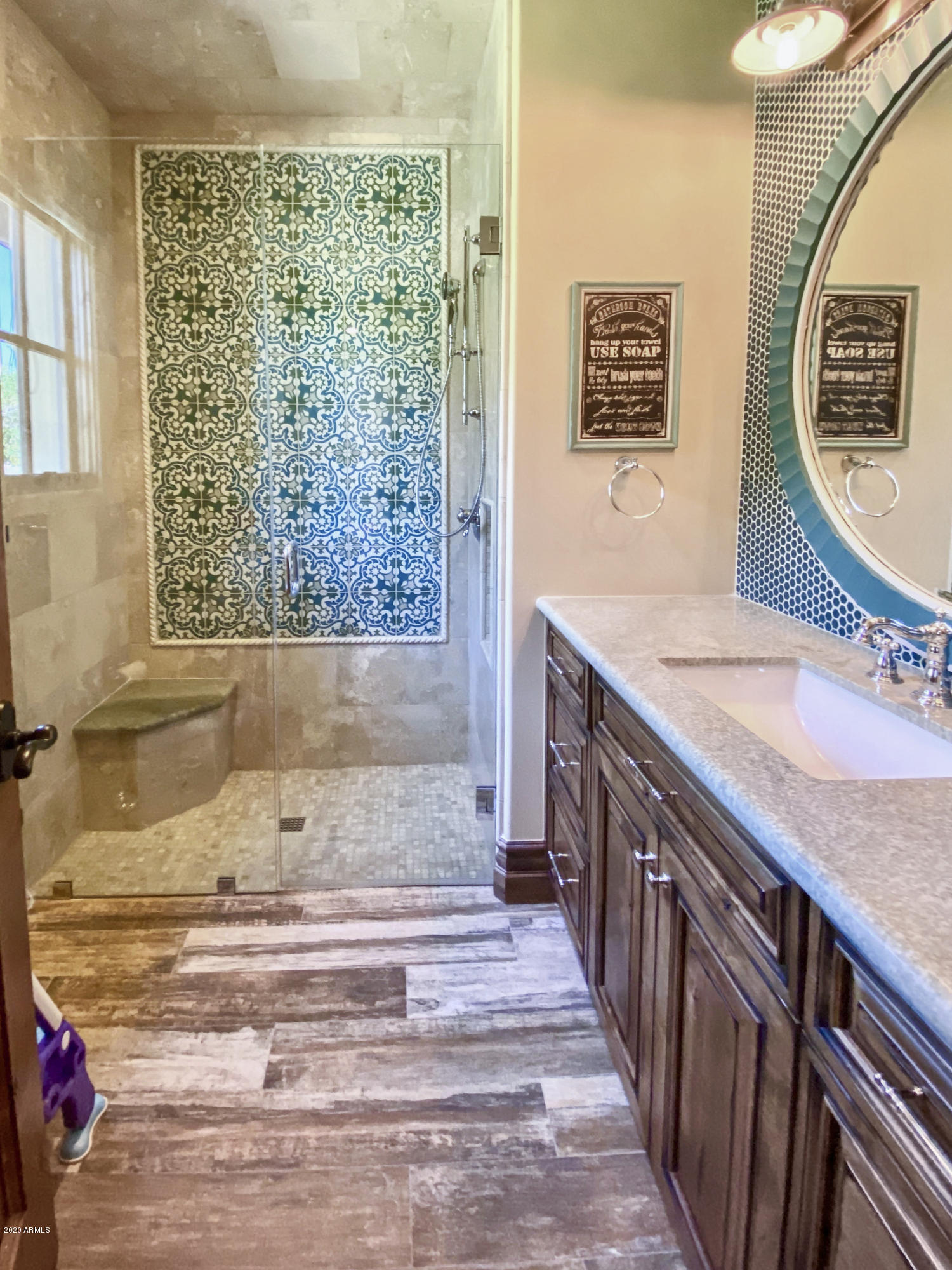 SANTAN LAKESIDE ESTATES AMD - Residential