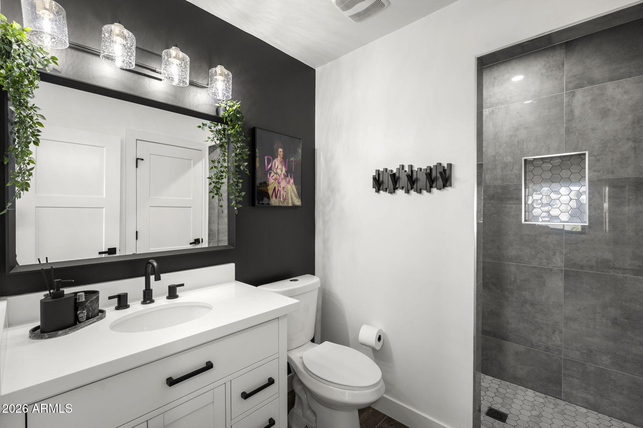 SANDS SCOTTSDALE 5 - Residential