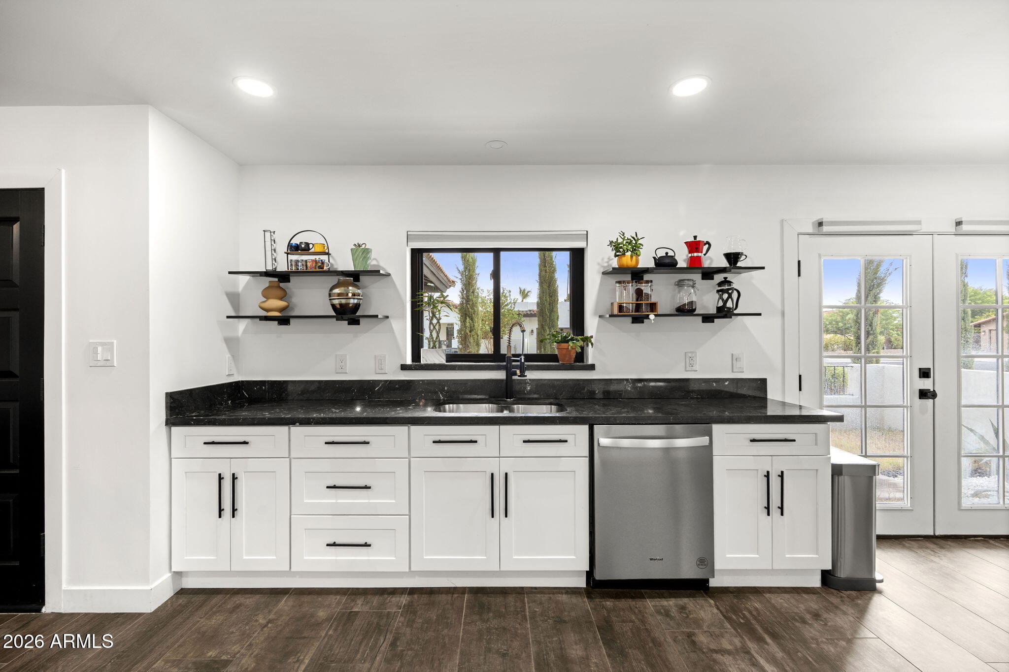 SANDS SCOTTSDALE 5 - Residential