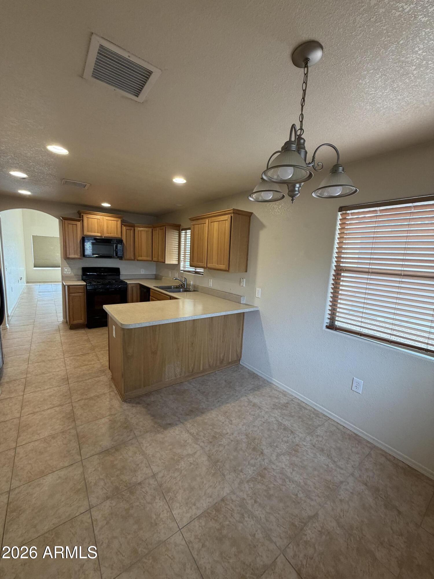 HOLIDAY AT PDS PHASE 3 AMENDED - Residential Lease
