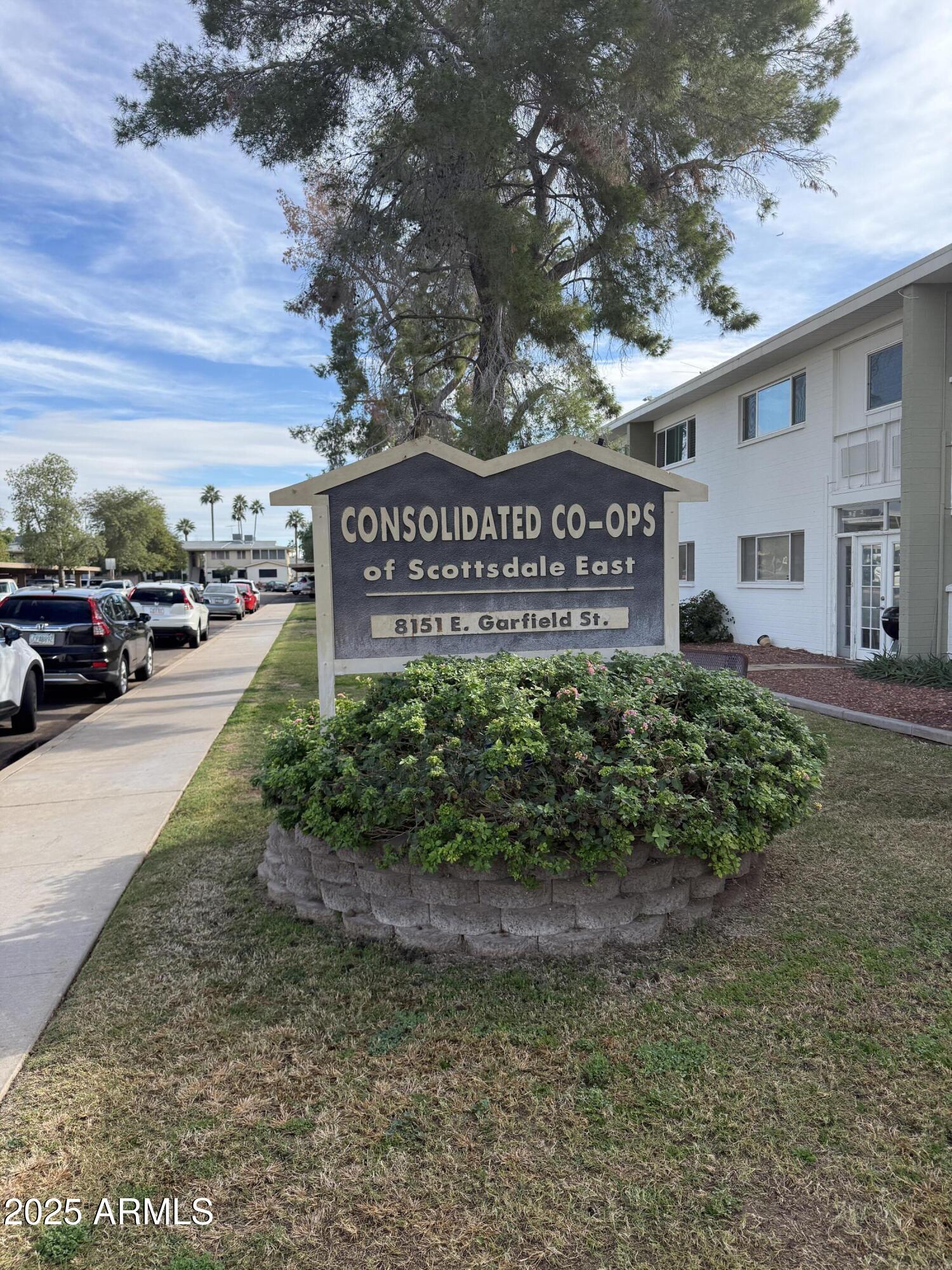 SCOTTSDALE EAST - Residential