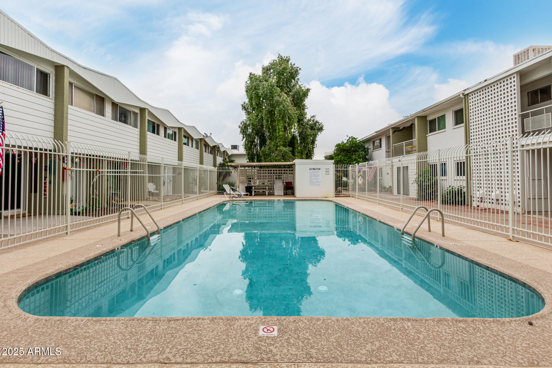 SCOTTSDALE EAST - Residential