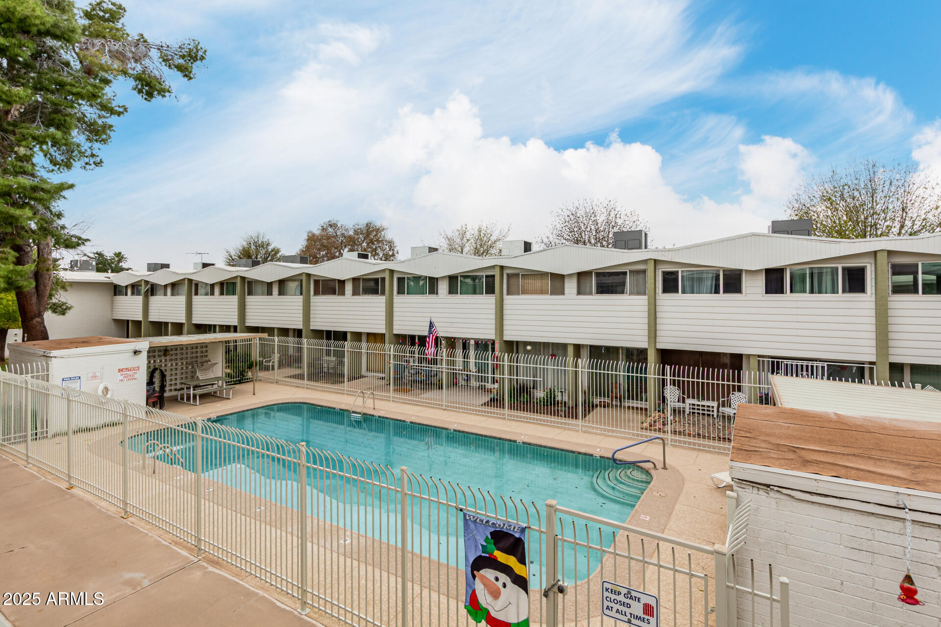 SCOTTSDALE EAST - Residential