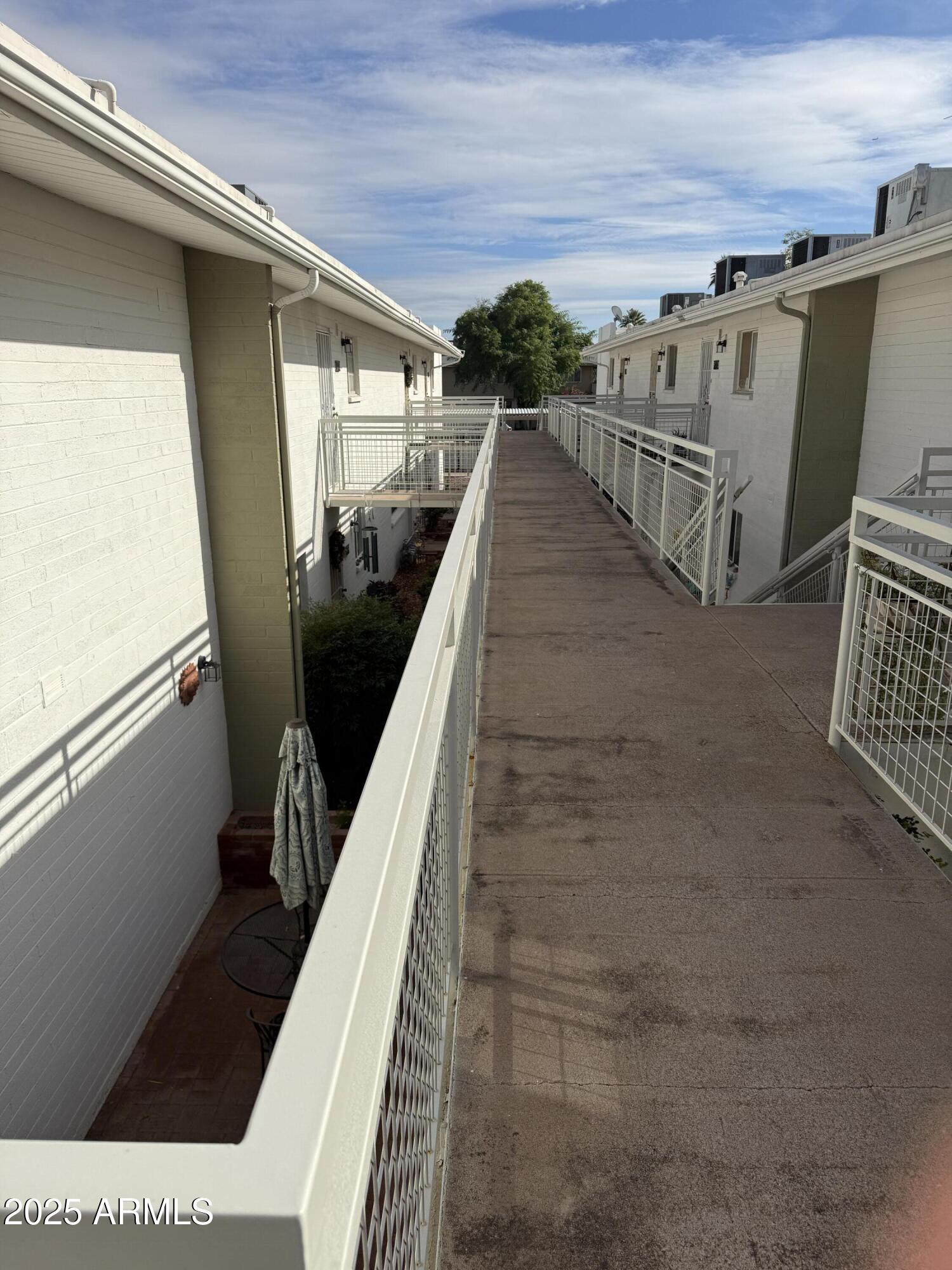 SCOTTSDALE EAST - Residential