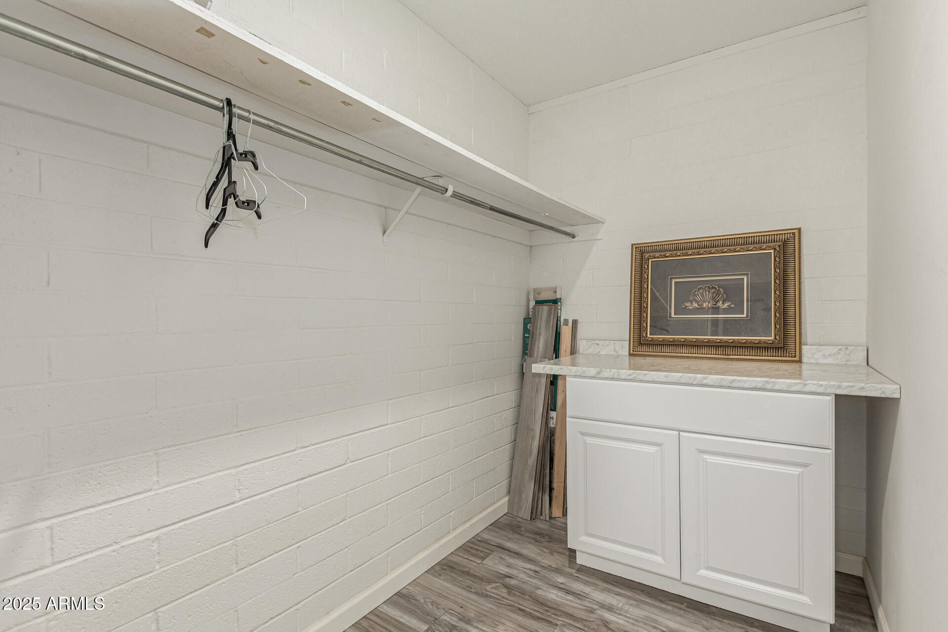 SCOTTSDALE EAST - Residential