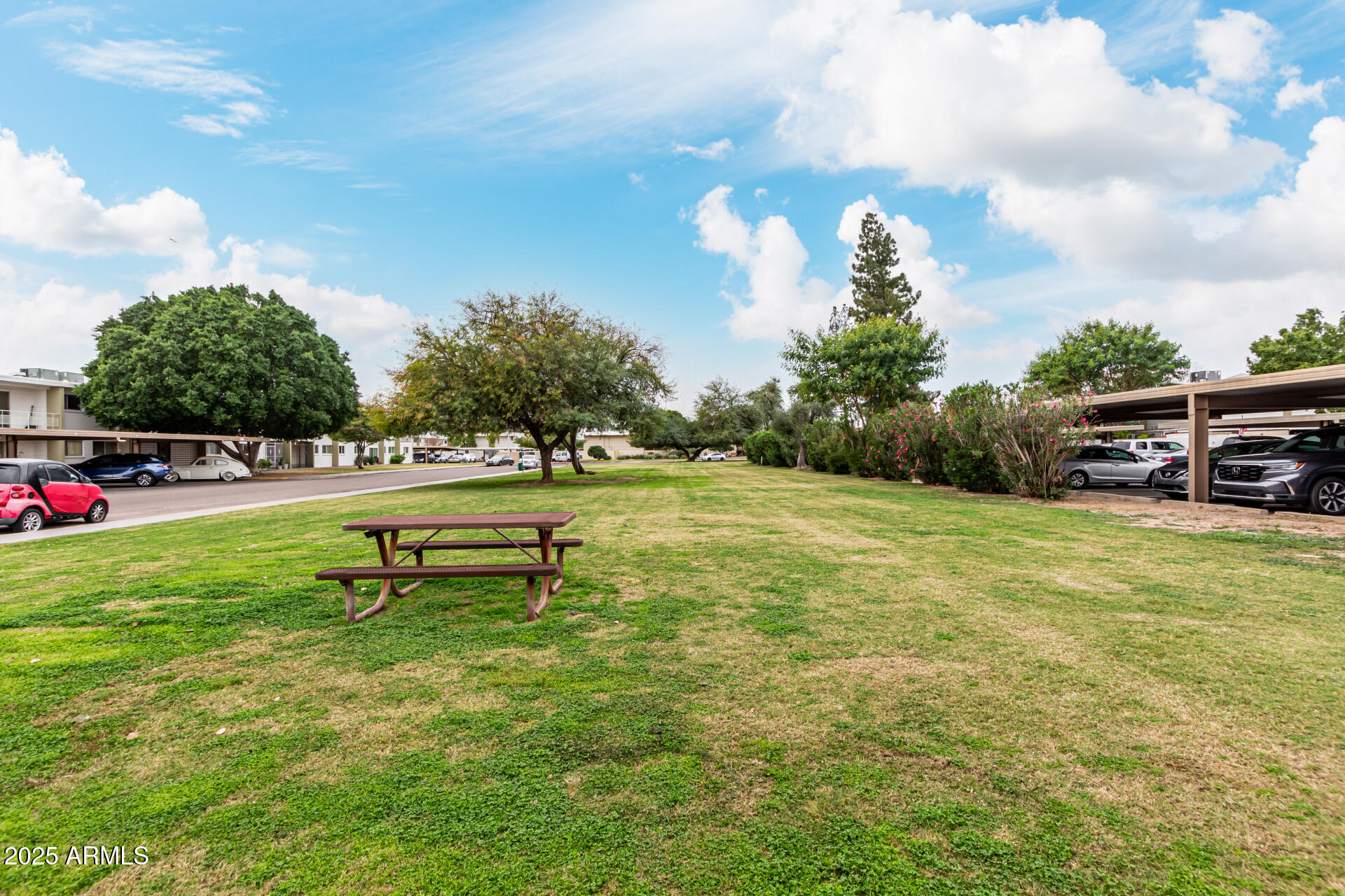 SCOTTSDALE EAST - Residential