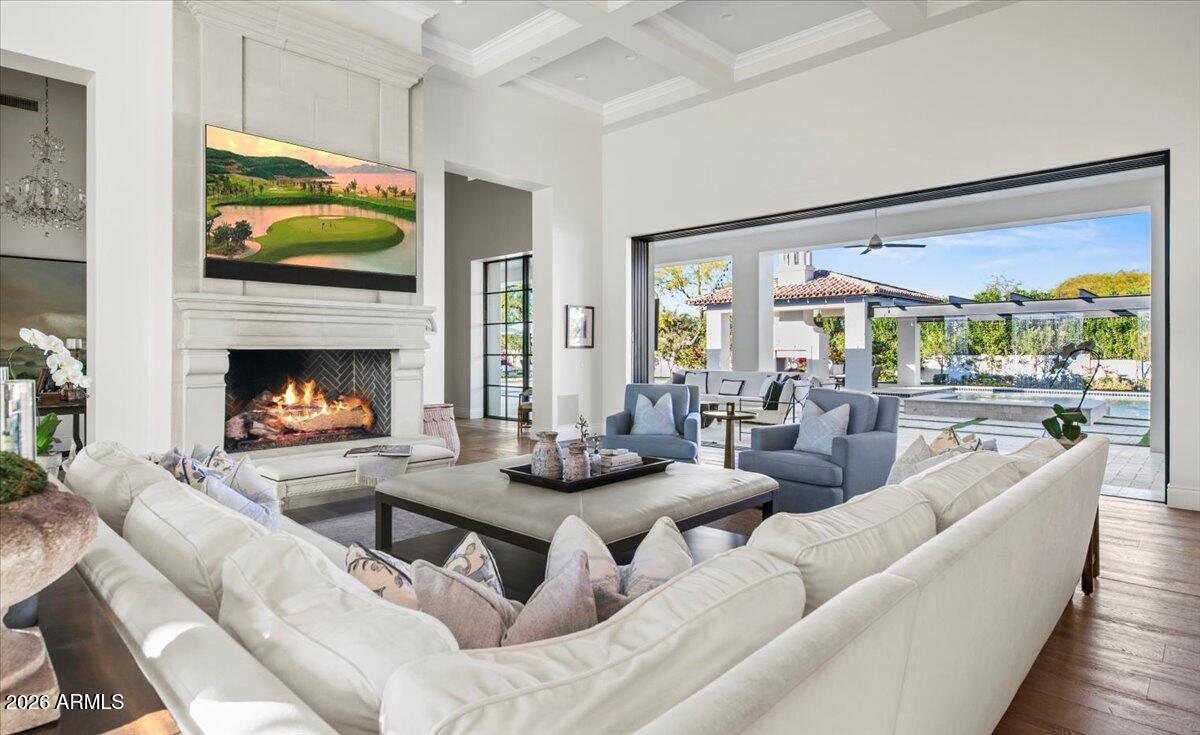 GROSSE POINTE HIGHLANDS - Residential